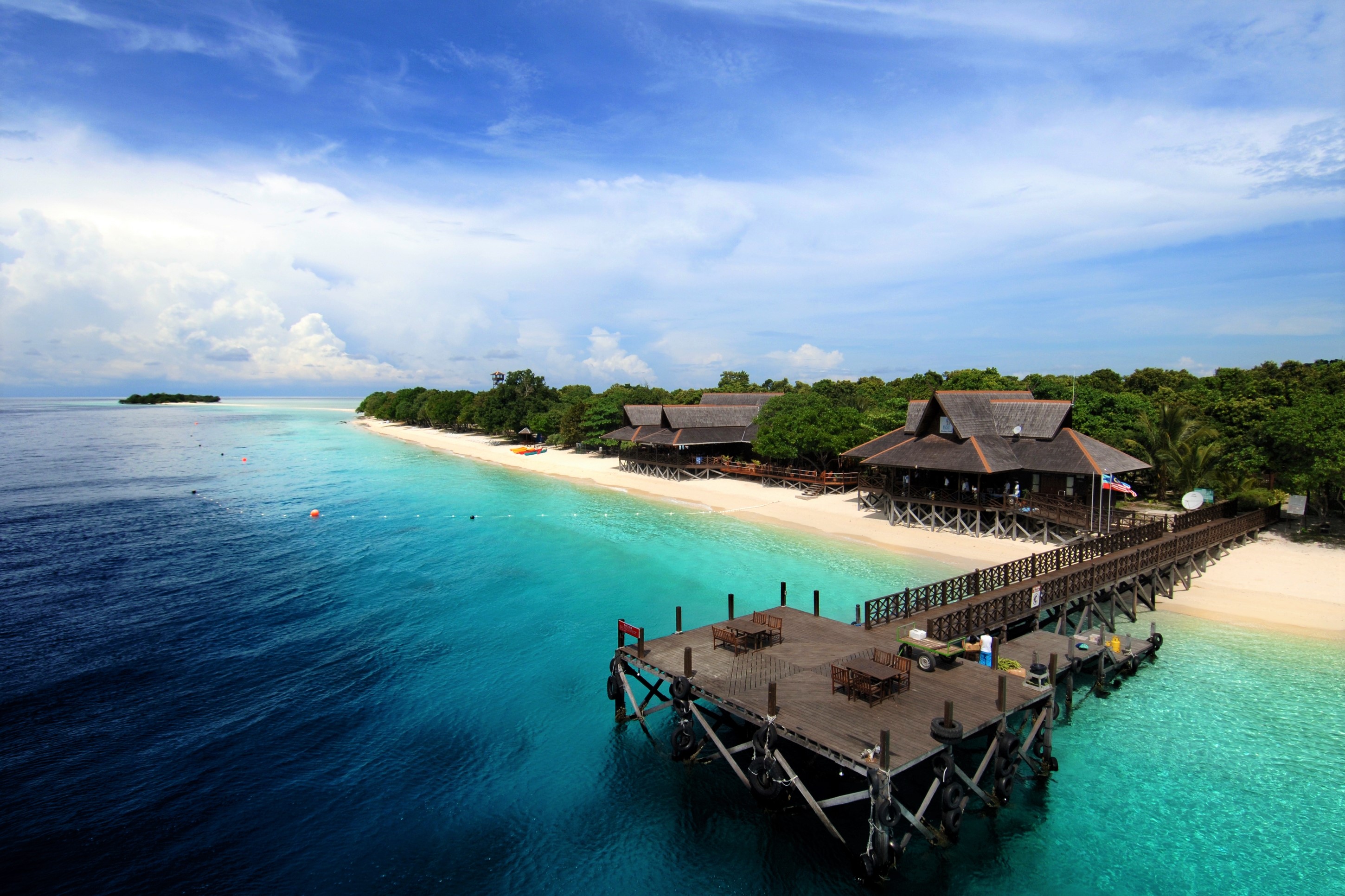 Download mobile wallpaper Sea, Beach, Ocean, Tropical, Resort, Bungalow, Man Made for free.