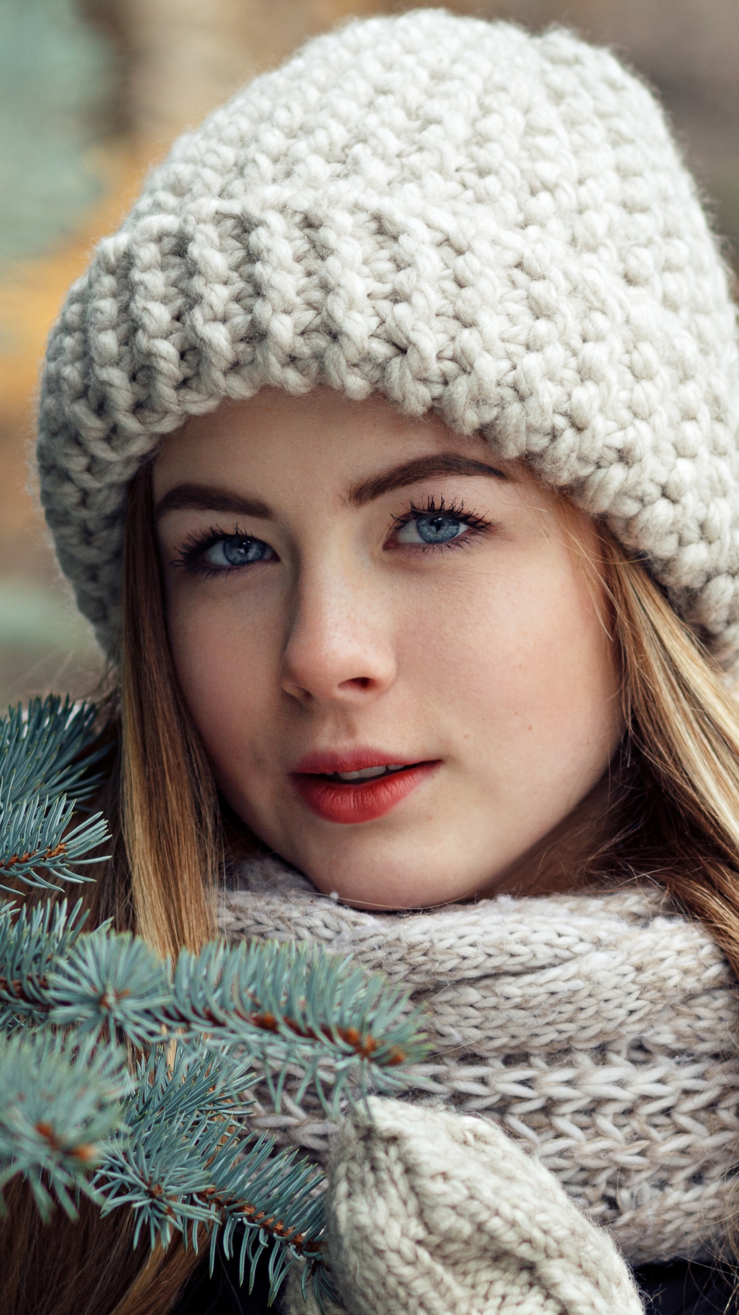 Download mobile wallpaper Blonde, Face, Hat, Model, Women, Scarf, Blue Eyes, Lipstick for free.