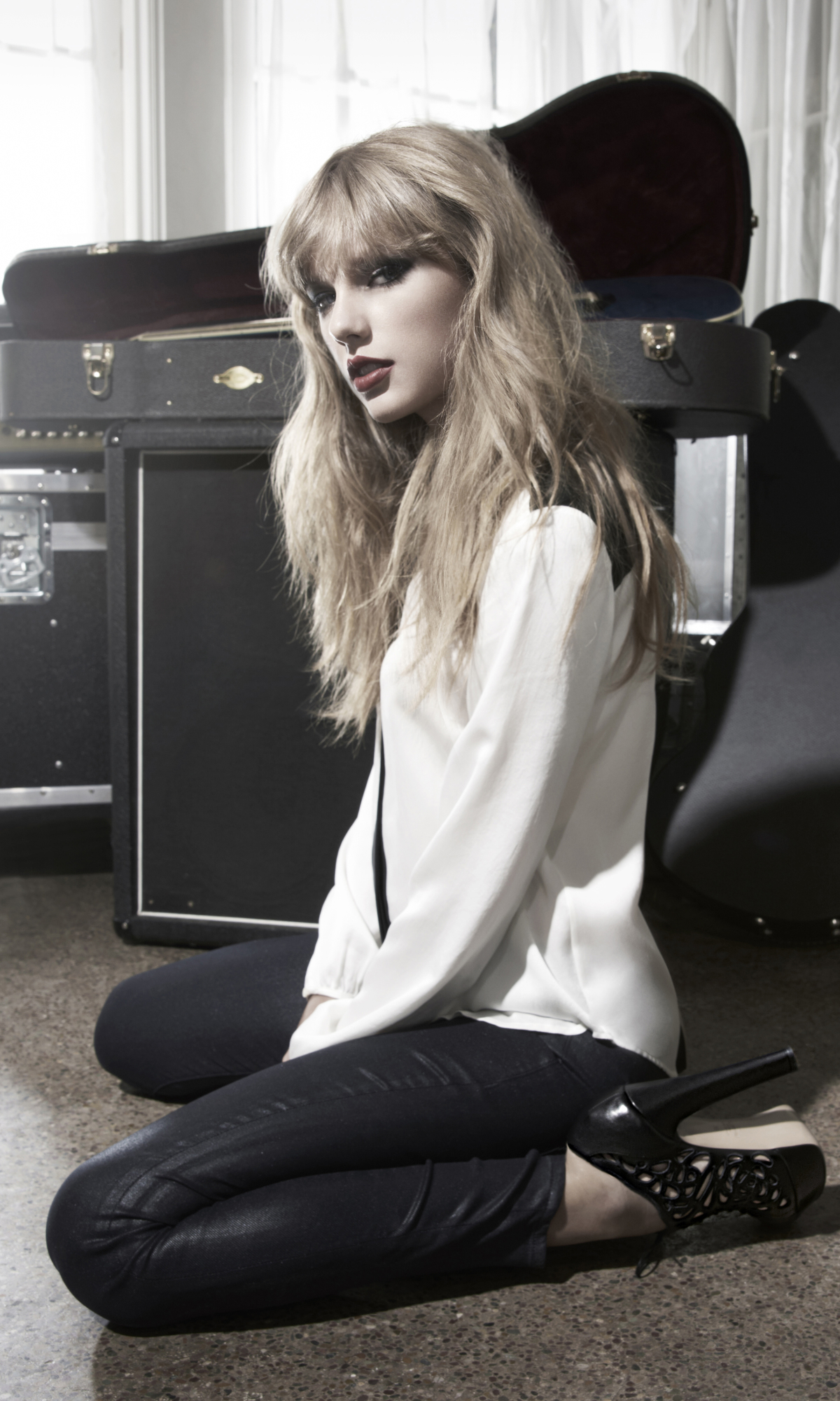 Download mobile wallpaper Music, Taylor Swift for free.