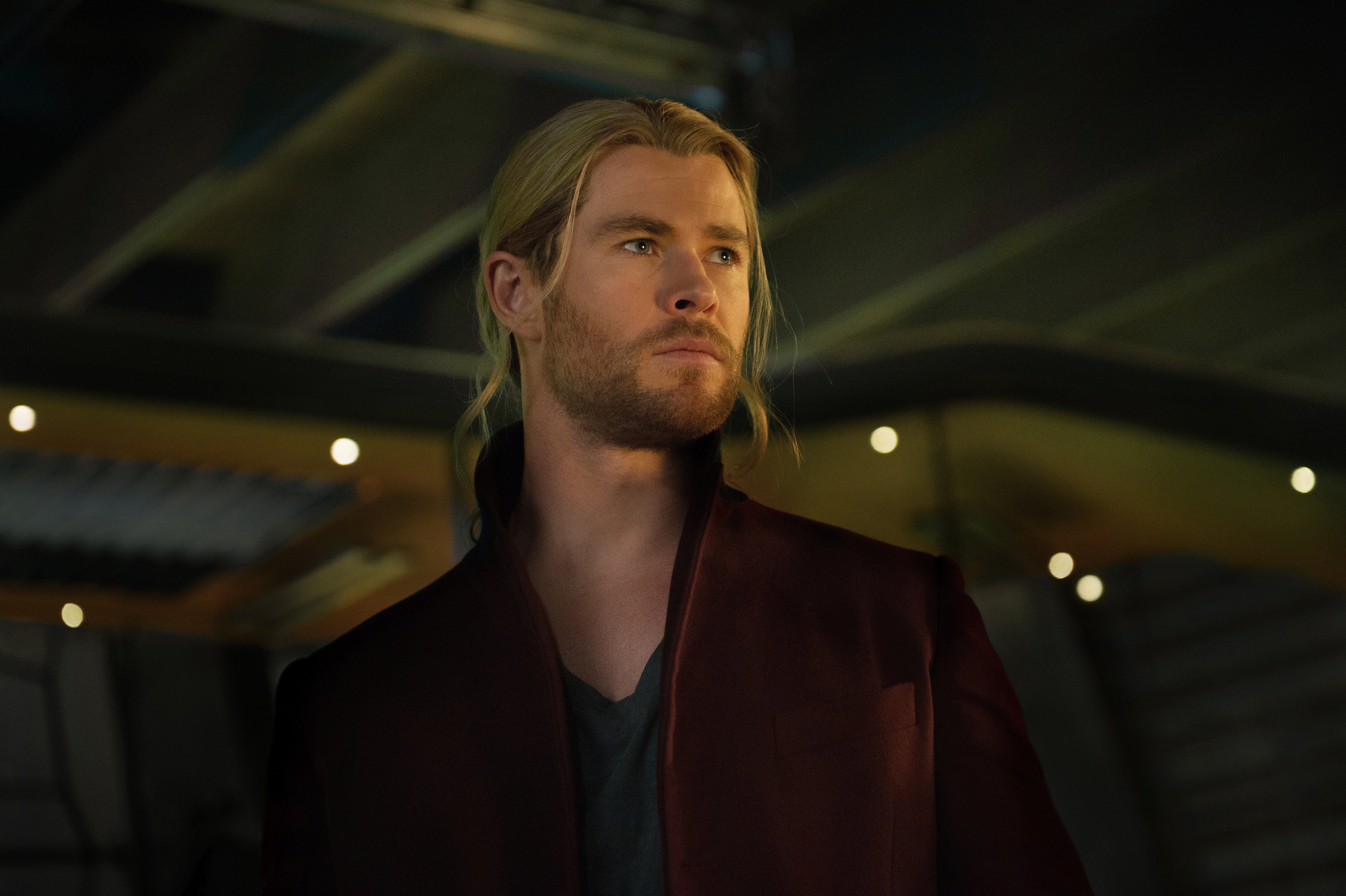 Descarga gratuita de fondo de pantalla para móvil de Los Vengadores, Películas, Thor, Chris Hemsworth, Los Vengadores: La Era De Ultrón.