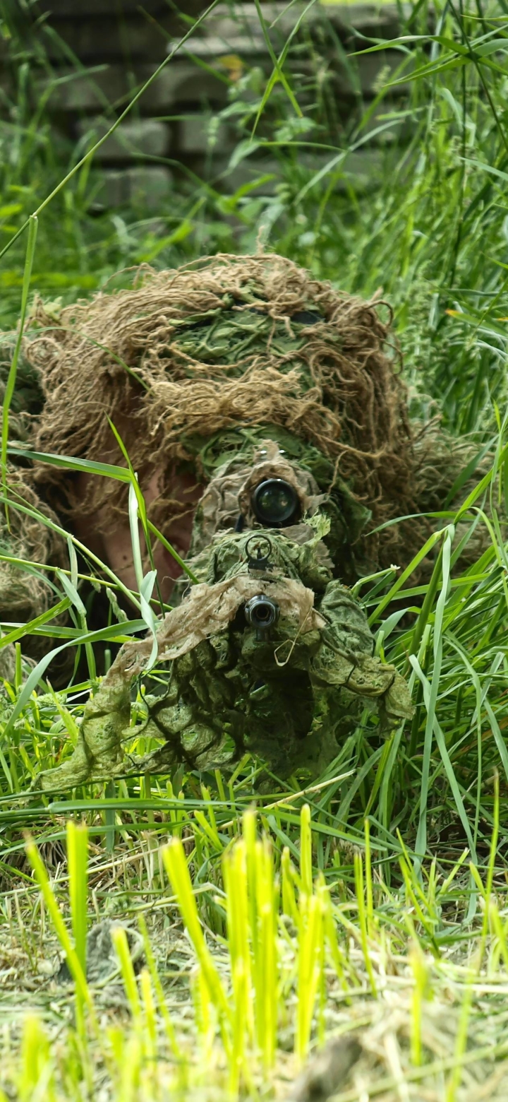 Baixar papel de parede para celular de Arma, Militar, Soldado, Pistola, Atirador Especial, Fuzil De Precisão, Rifle De Precisão gratuito.