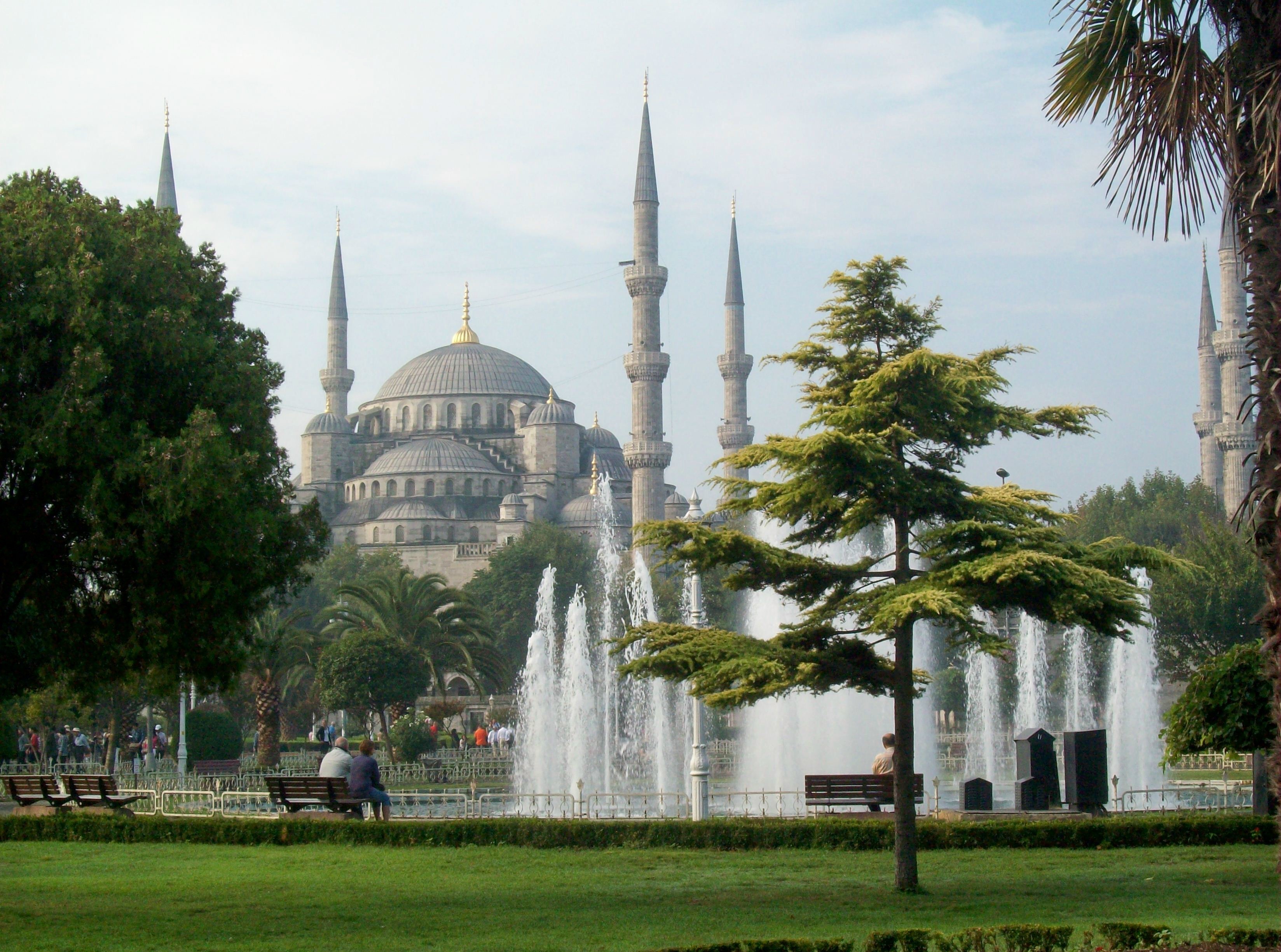 341698壁紙のダウンロード宗教的, スルタン アフメト モスク, 噴水, イスタンブール, 七面鳥, モスク-スクリーンセーバーと写真を無料で