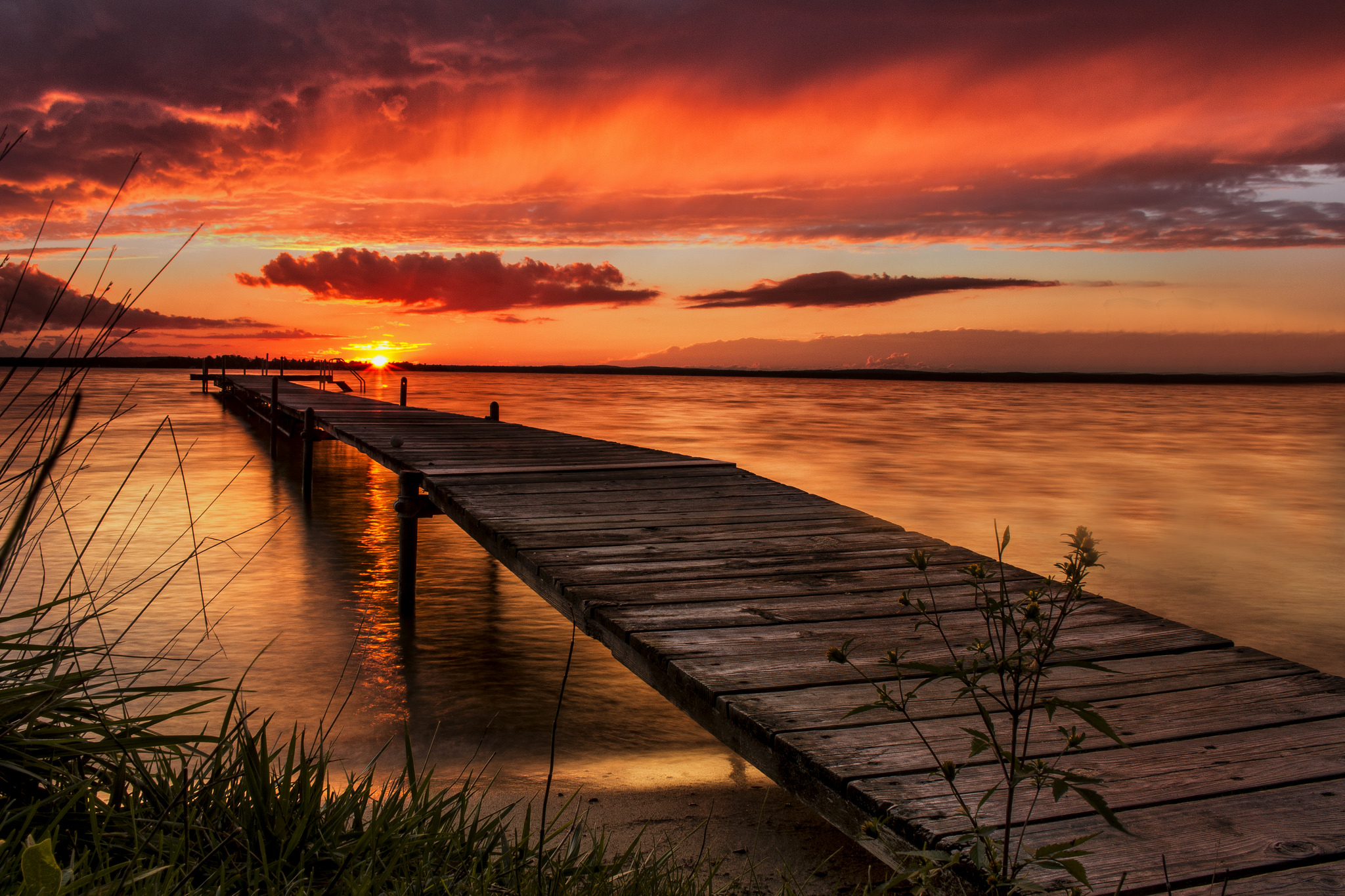 Free download wallpaper Nature, Sunset, Sky, Lakes, Lake, Pier, Cloud, Photography on your PC desktop
