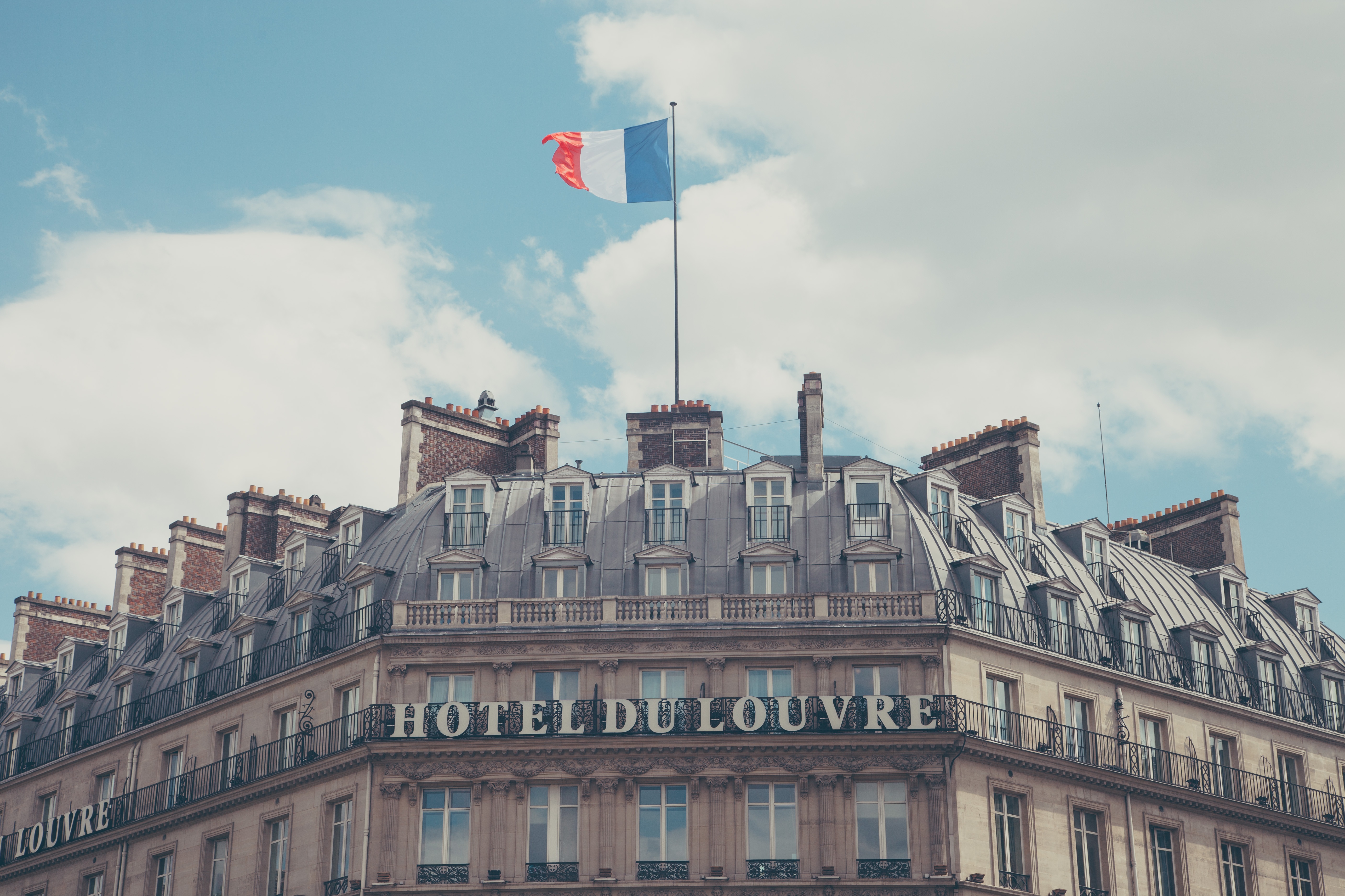 Скачать обои бесплатно Hotel Du Louvre, Отель, Города, Франция, Париж картинка на рабочий стол ПК