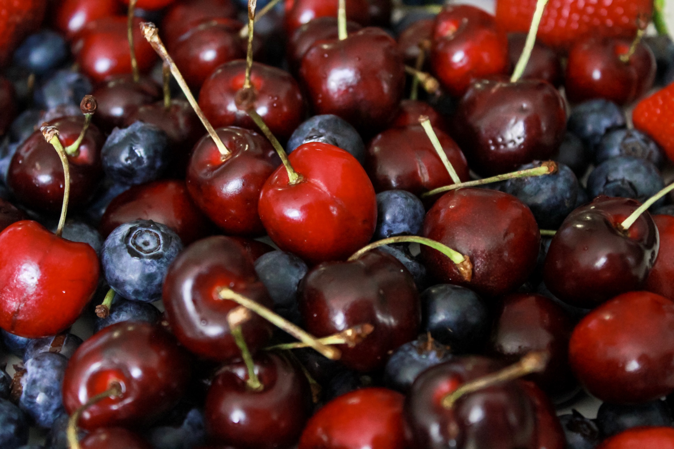 Free download wallpaper Fruits, Food, Cherry, Blueberry, Fruit on your PC desktop