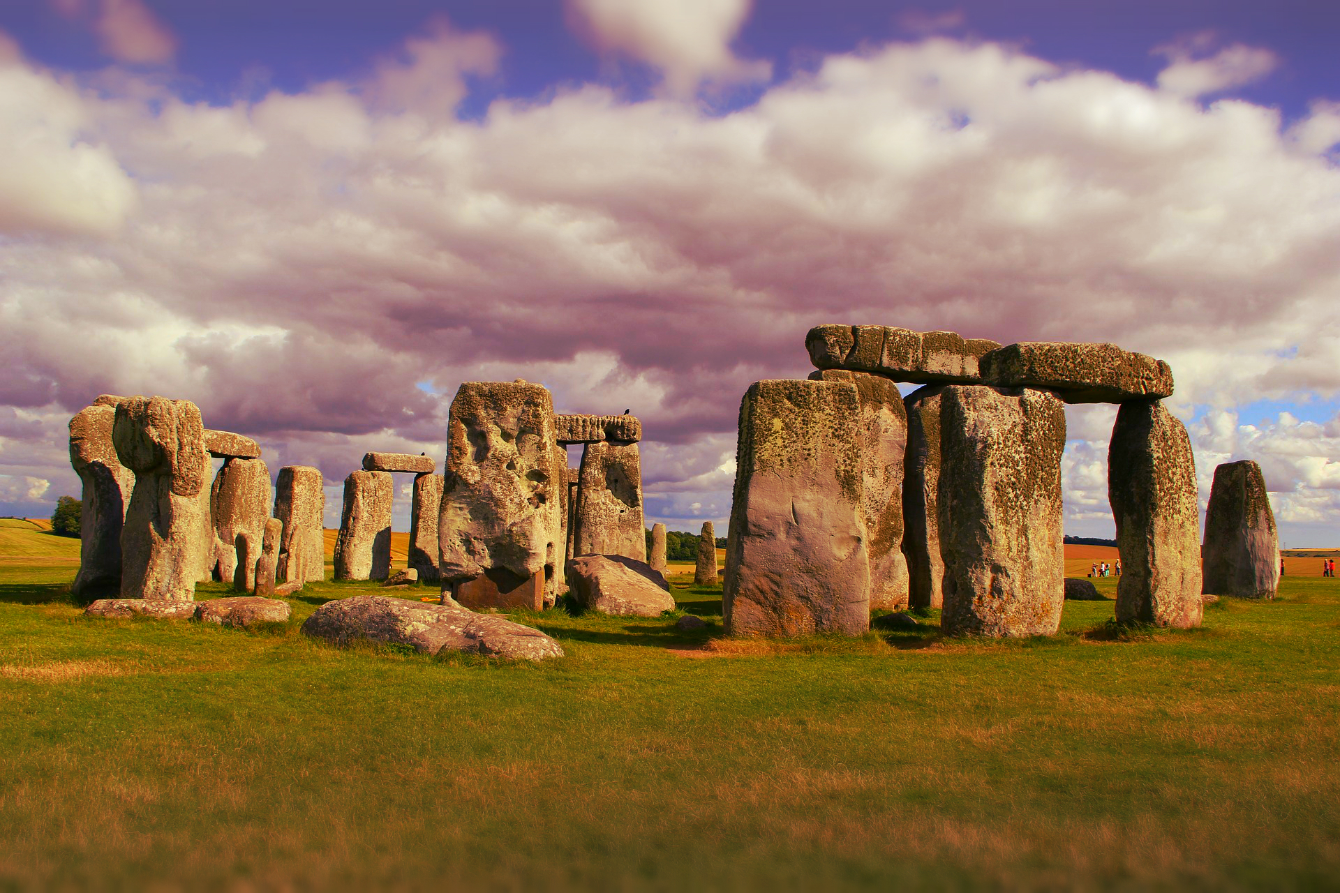810026 descargar fondo de pantalla hecho por el hombre, stonehenge, roca, nube, inglaterra, histórico, monumento: protectores de pantalla e imágenes gratis