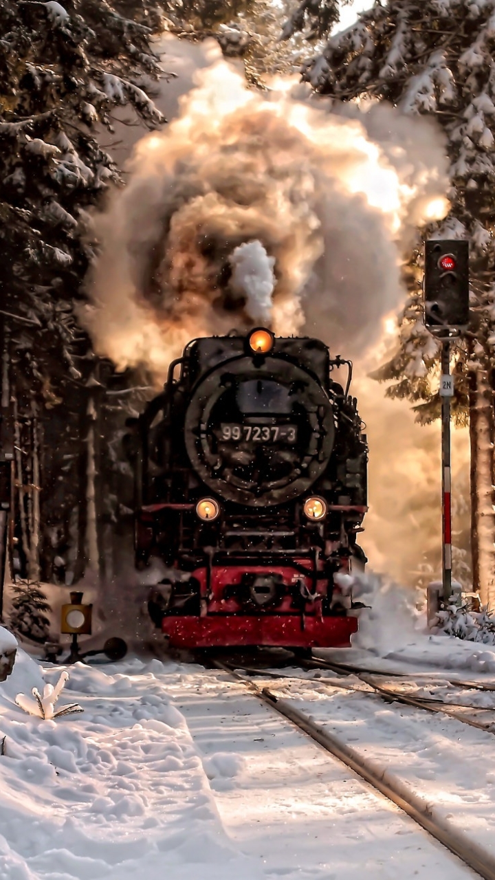 Handy-Wallpaper Winter, Schnee, Zug, Lokomotive, Rauch, Fahrzeuge kostenlos herunterladen.