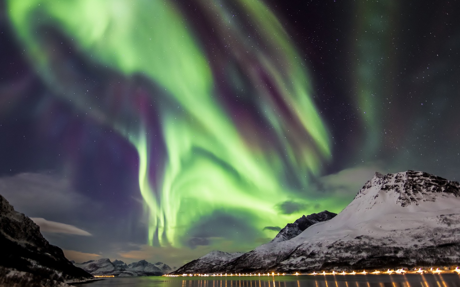 Download mobile wallpaper Earth, Aurora Borealis for free.