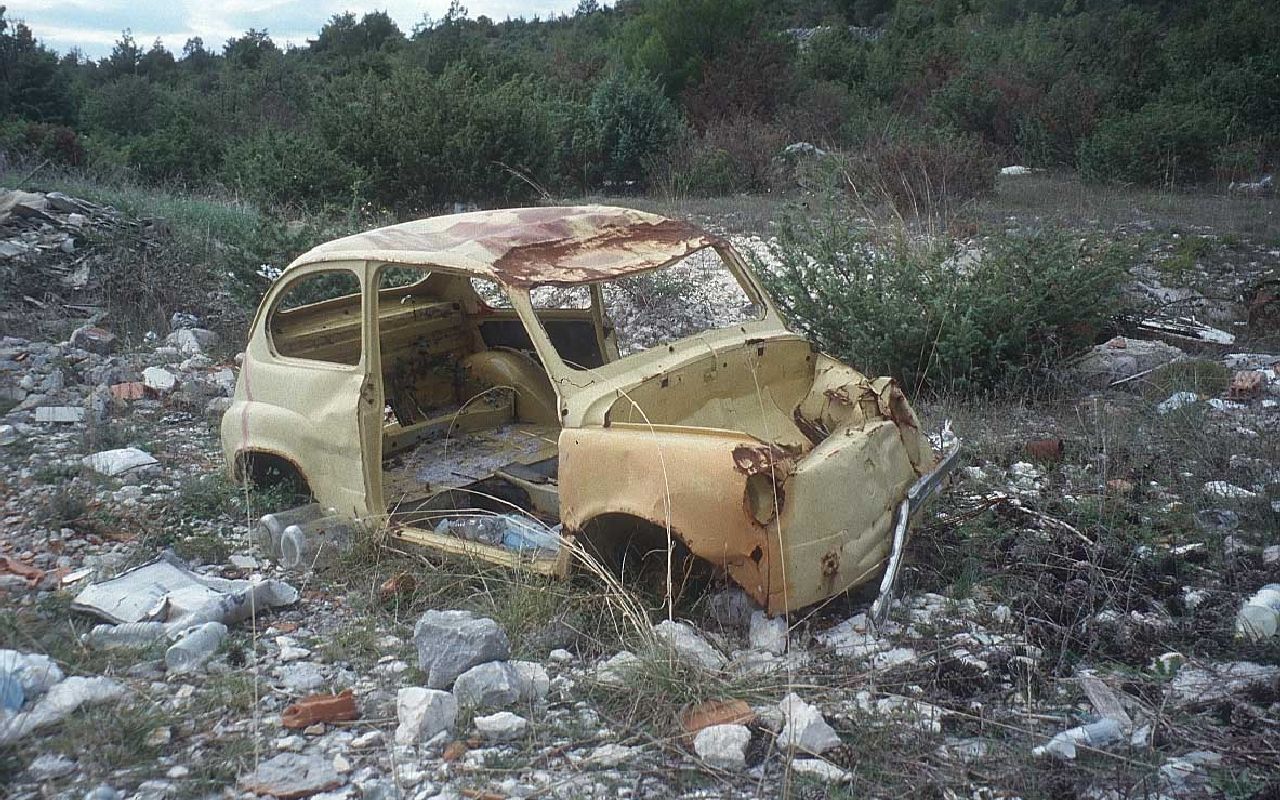 Baixe gratuitamente a imagem Destroços, Veículos na área de trabalho do seu PC