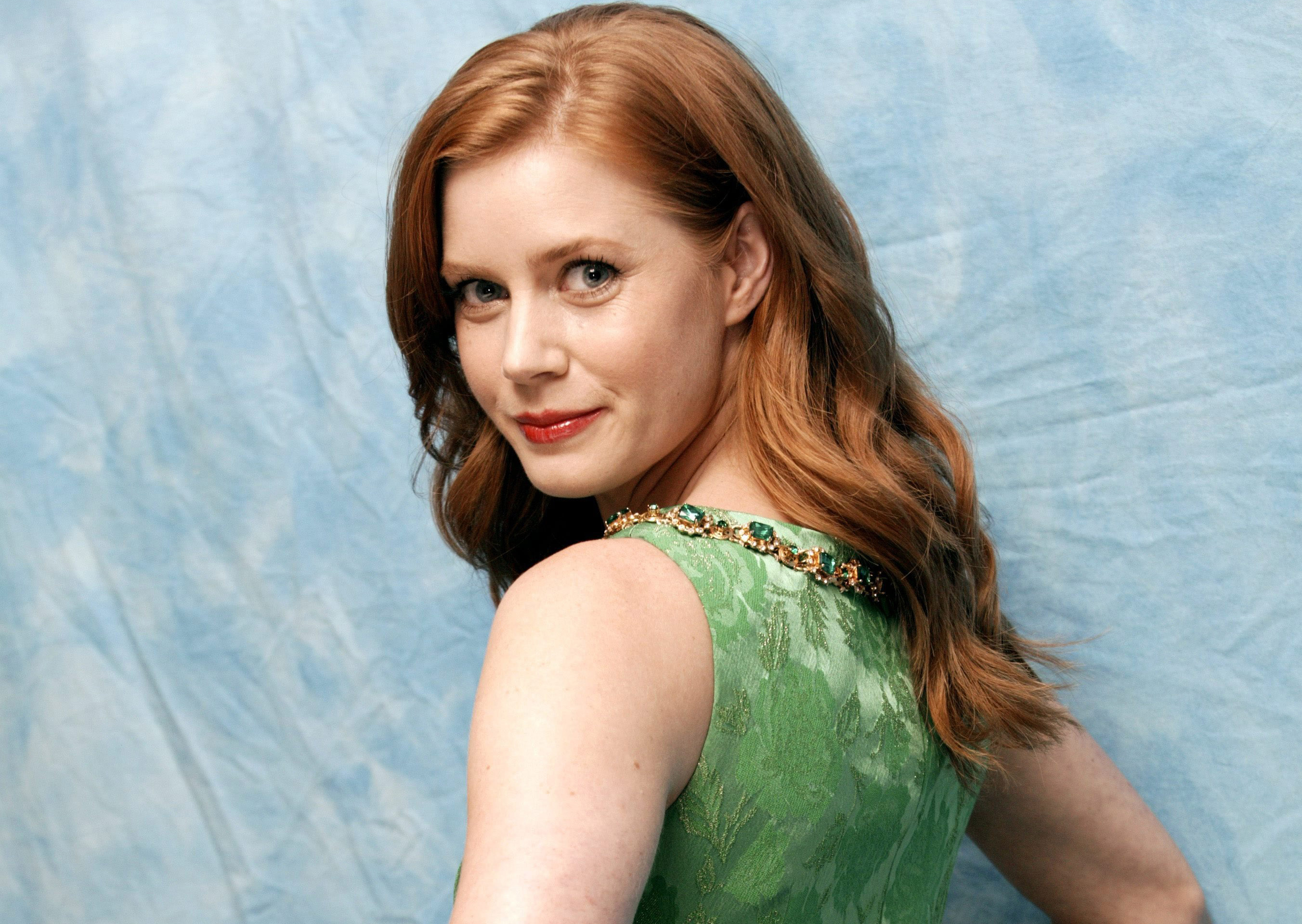 Free download wallpaper Redhead, Blue Eyes, American, Celebrity, Actress, Amy Adams on your PC desktop