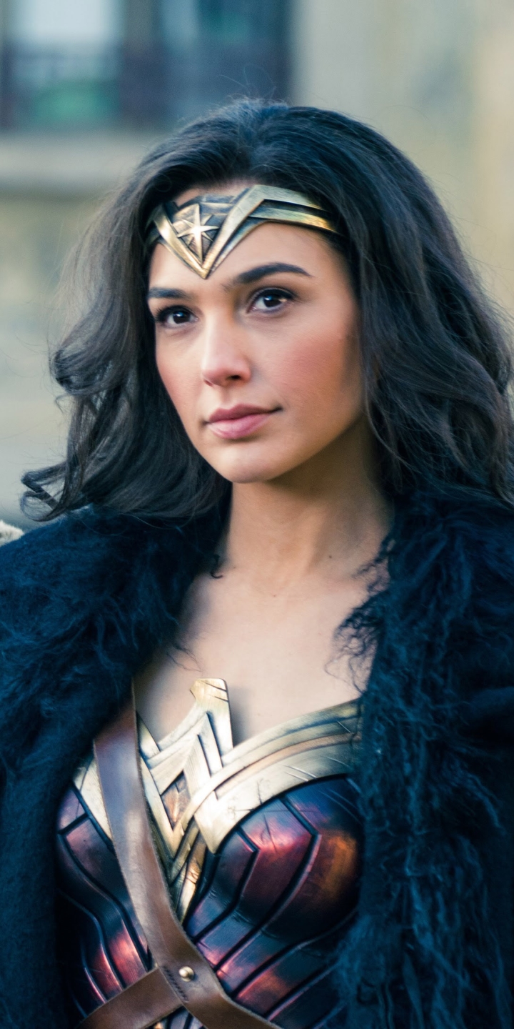 Descarga gratuita de fondo de pantalla para móvil de Películas, La Mujer Maravilla, Gal Gadot.