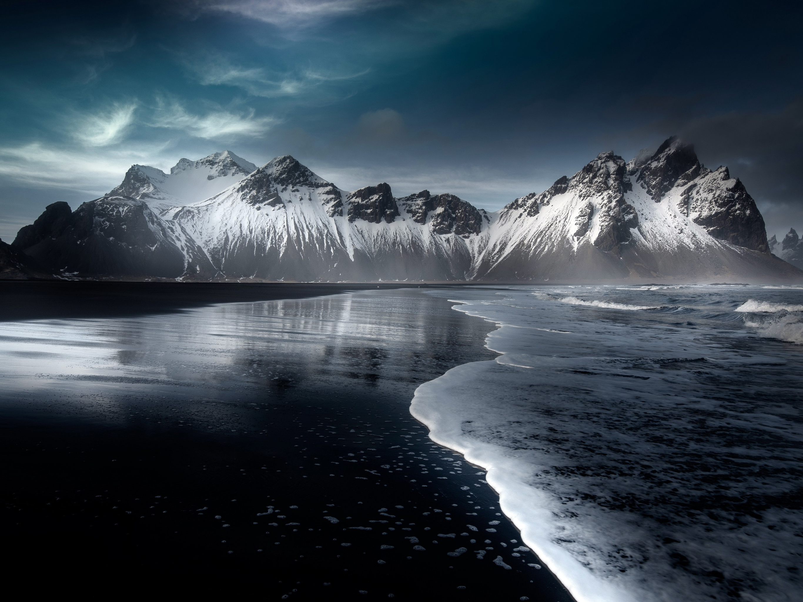 Download mobile wallpaper Mountains, Beach, Mountain, Earth, Iceland, Vestrahorn, Vestrahorn Mountain for free.