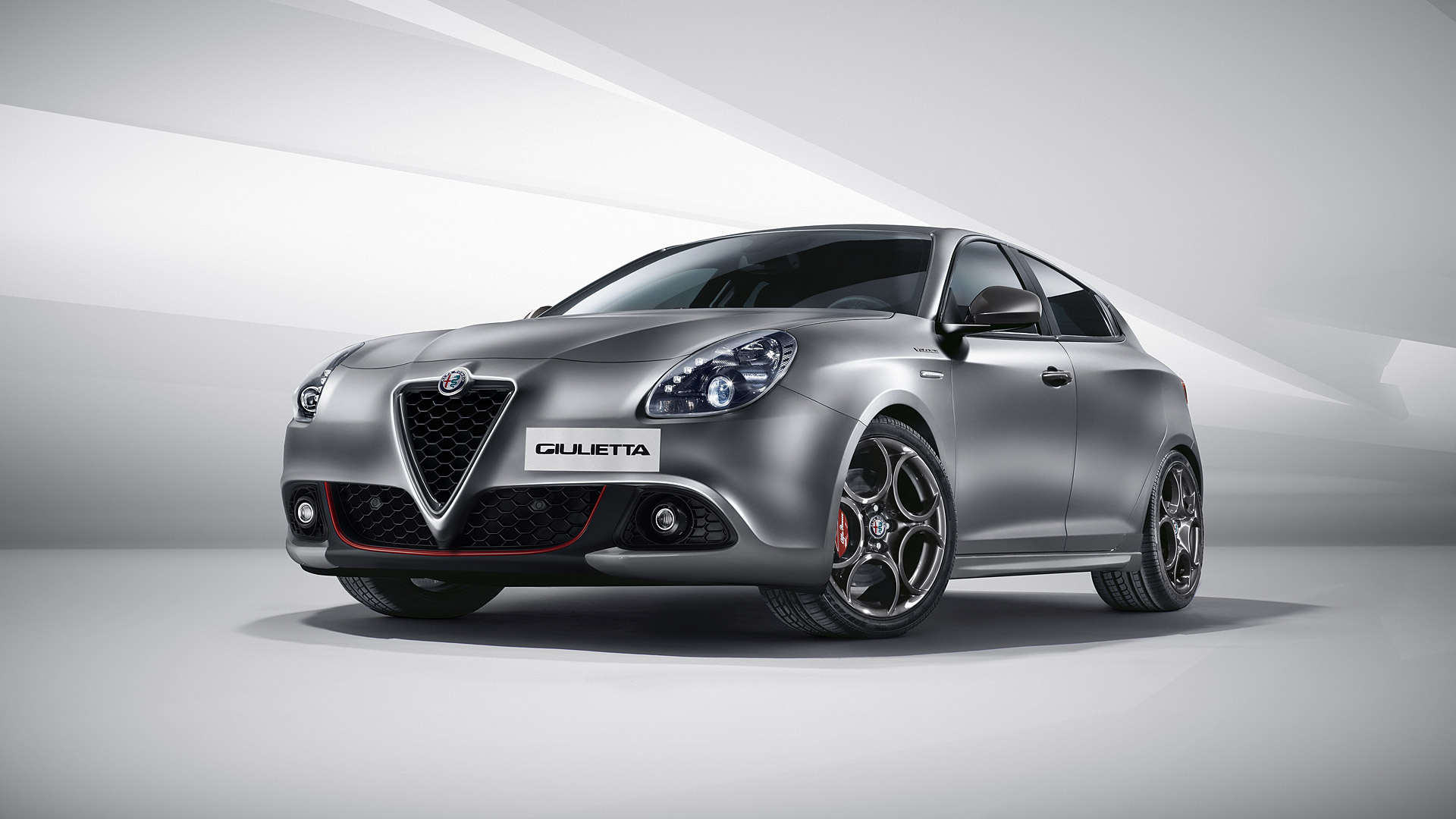Завантажити шпалери Alfa Romeo Giulietta Veloce на телефон безкоштовно