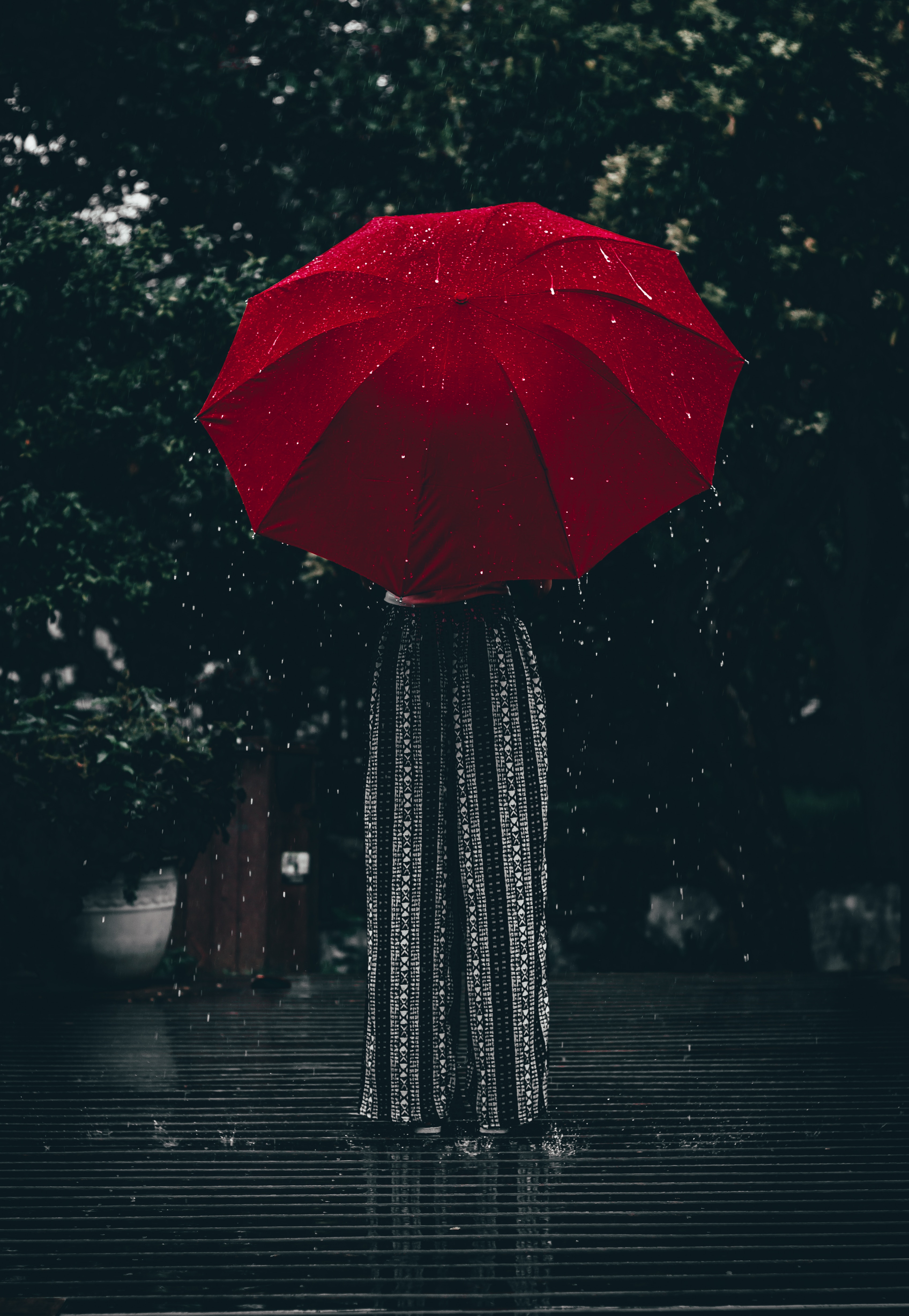 girl, umbrella, rain, red, miscellanea, miscellaneous HD wallpaper