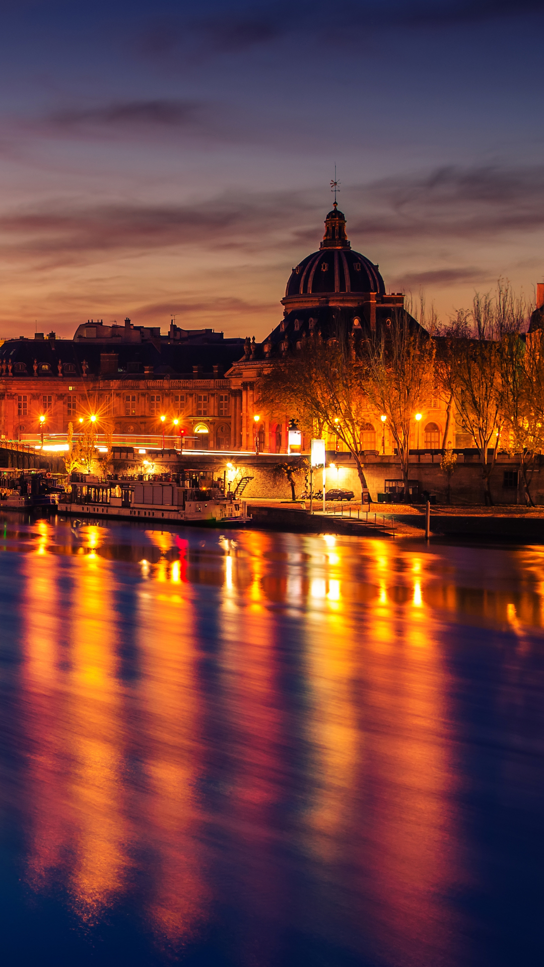 Скачать картинку Города, Река, Ночь, Париж, Город, Франция, Сделано Человеком в телефон бесплатно.