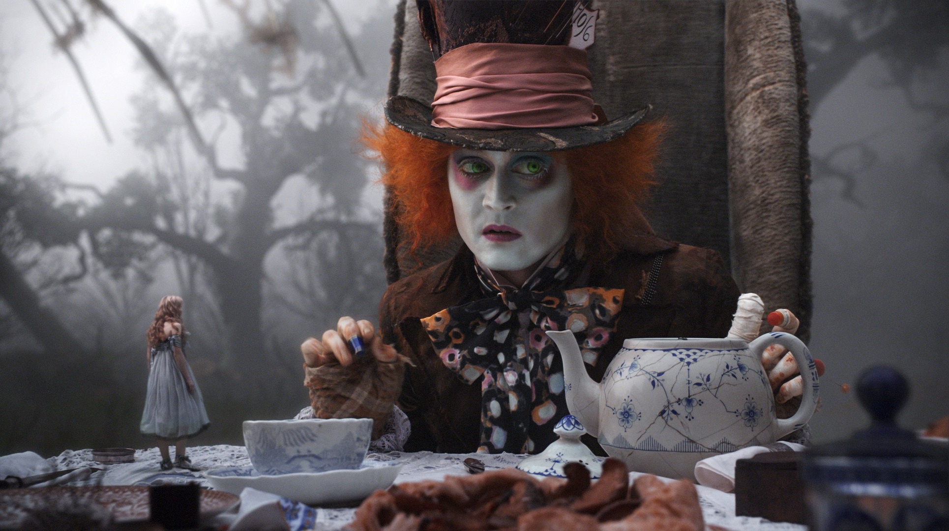 Download mobile wallpaper Johnny Depp, Movie, Alice In Wonderland (2010) for free.