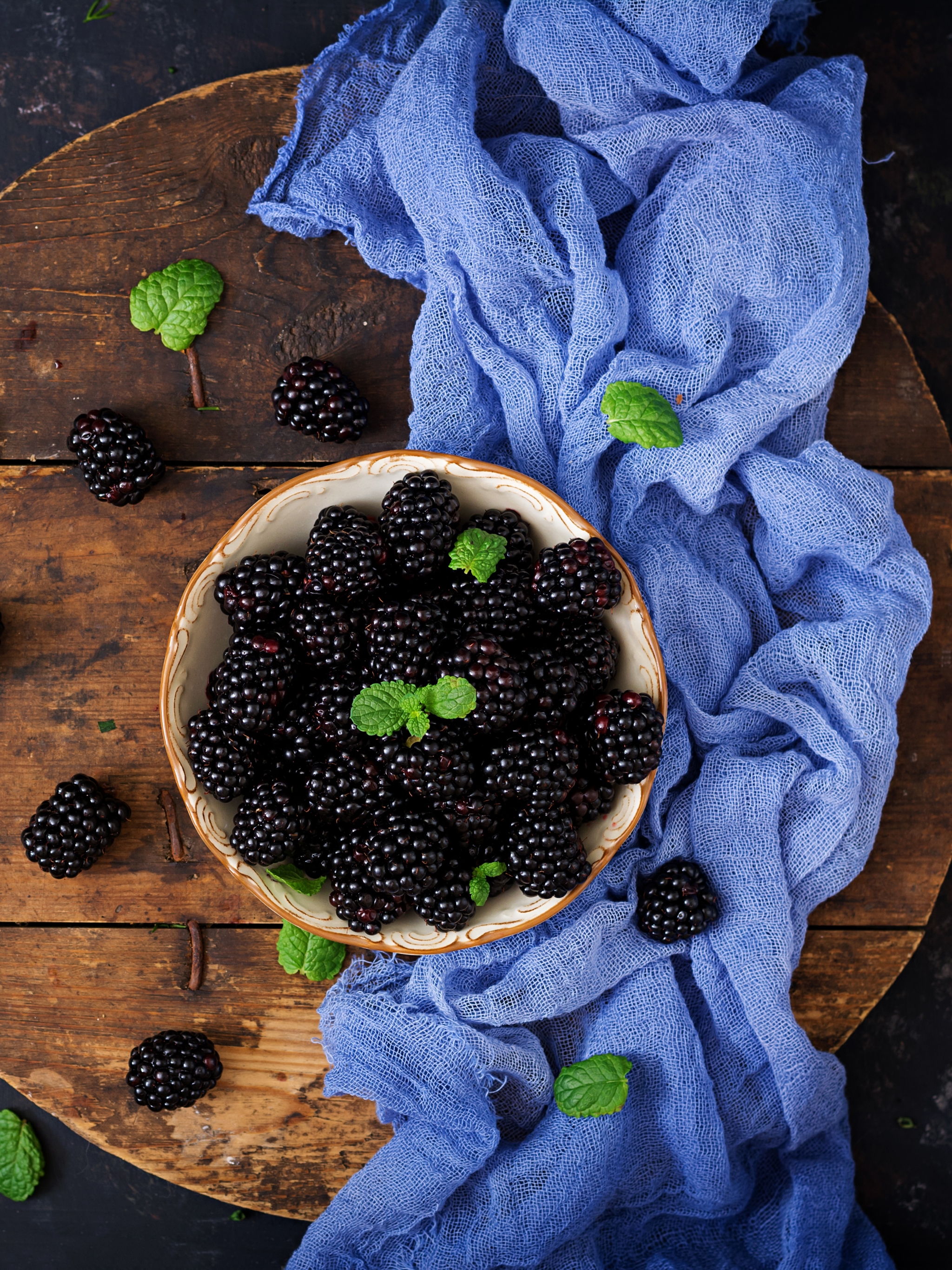 Descarga gratuita de fondo de pantalla para móvil de Naturaleza Muerta, Mora, Baya, Fruta, Alimento, Bodegón.