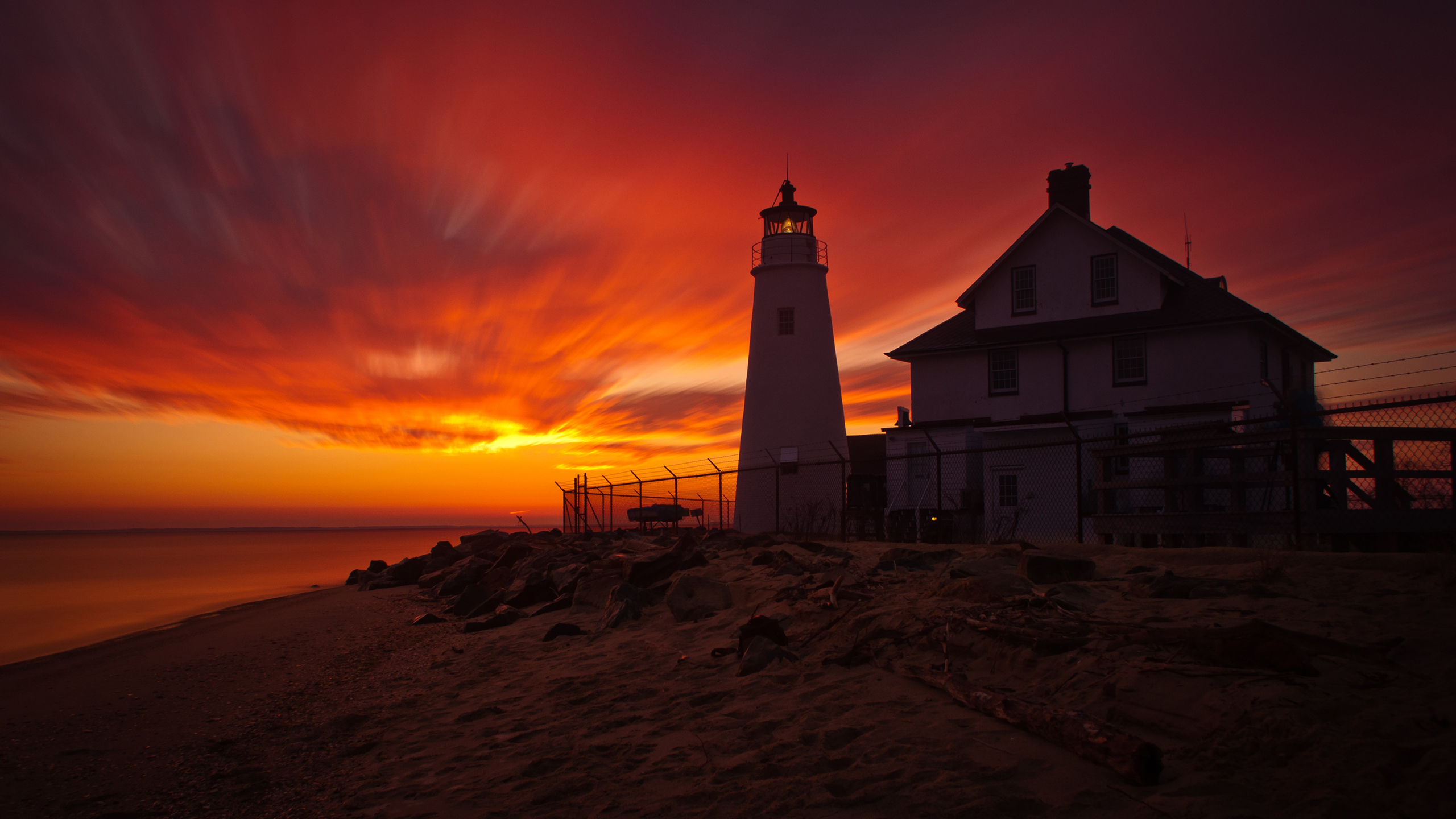 Descarga gratis la imagen Cielo, Horizonte, Faro, Atardecer, Hecho Por El Hombre, Color Naranja) en el escritorio de tu PC