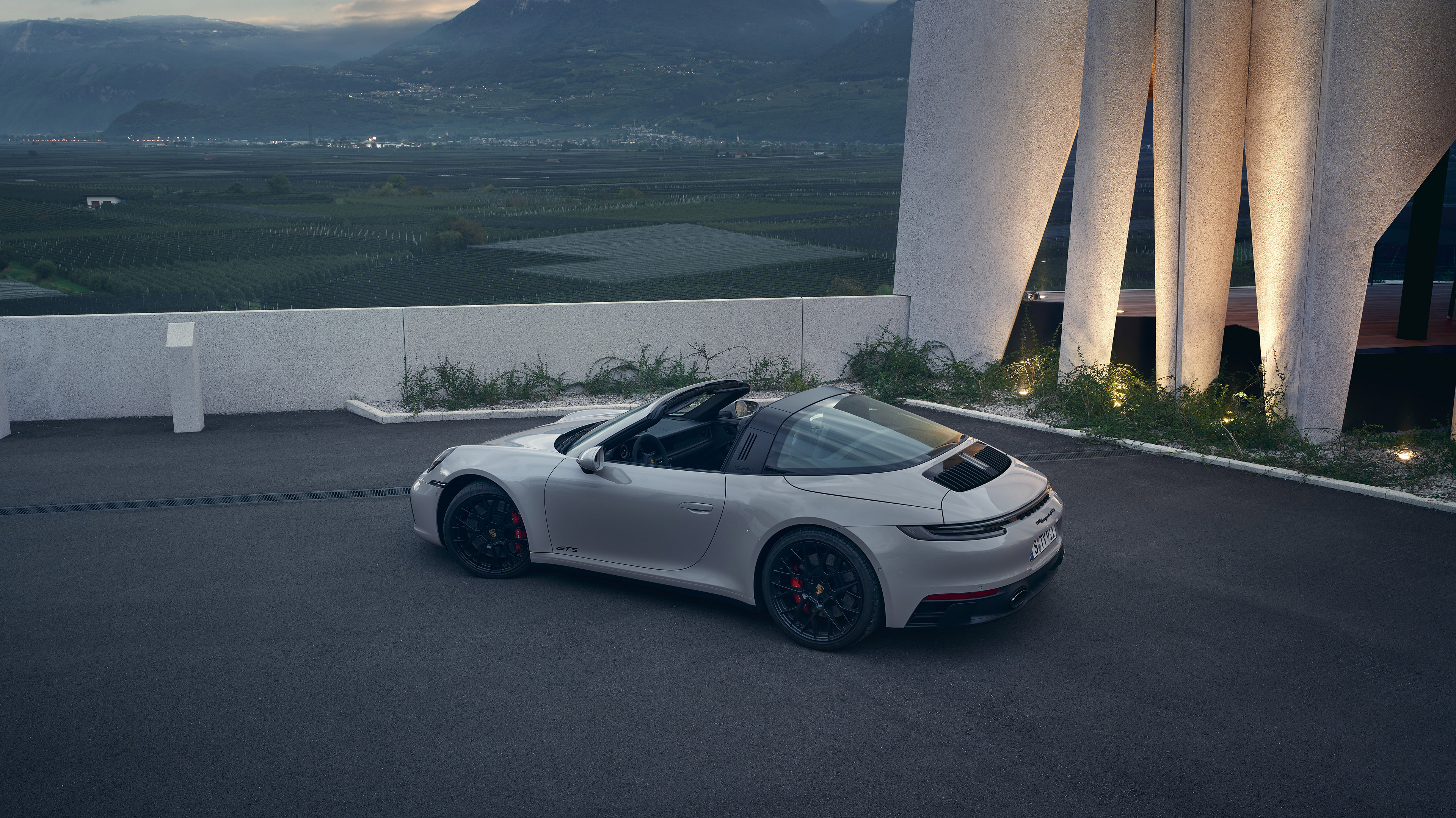 Laden Sie Porsche 911 Targa 4 Gts HD-Desktop-Hintergründe herunter