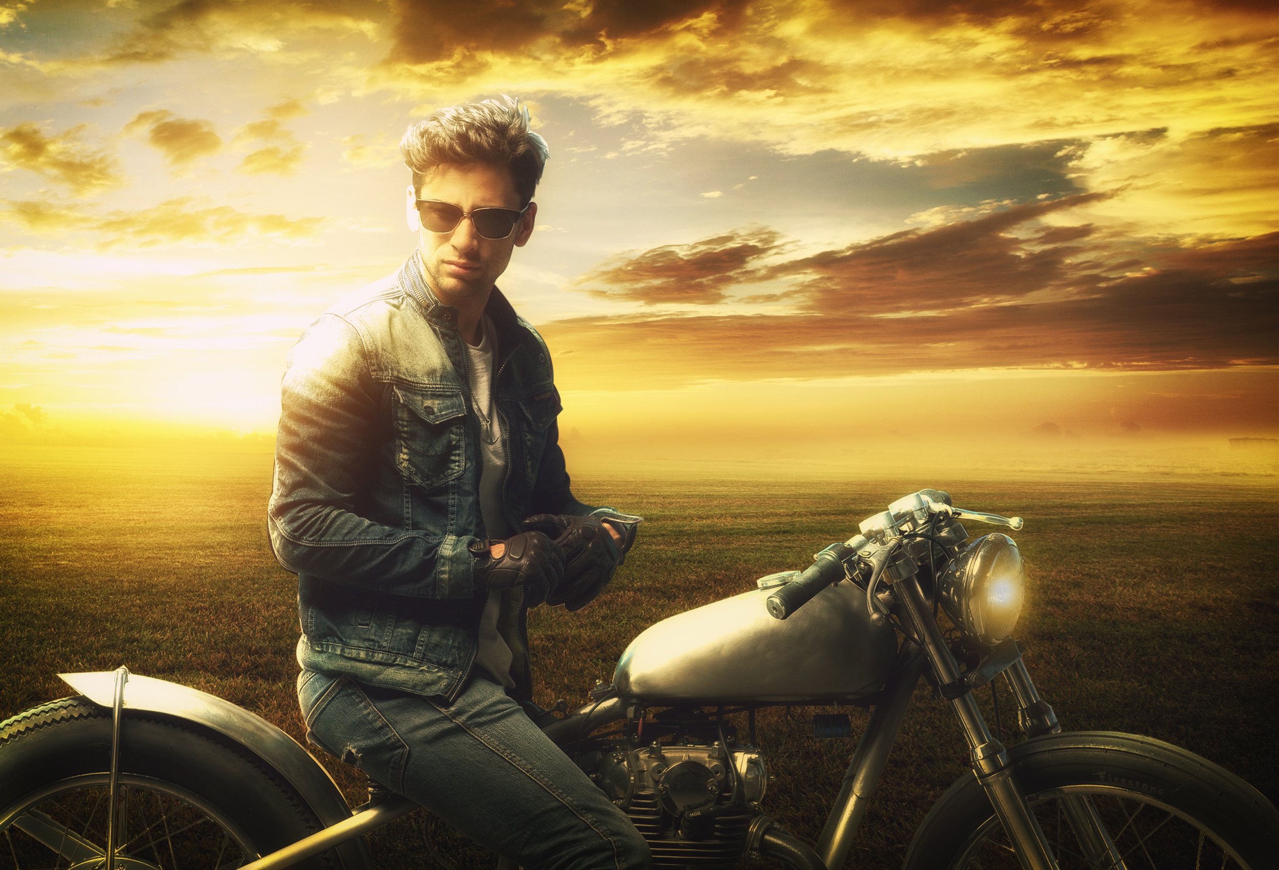 Laden Sie das Männer, Motorrad, Jeans, Sonnenbrille, Jacke, Modell, Sonnenuntergang-Bild kostenlos auf Ihren PC-Desktop herunter