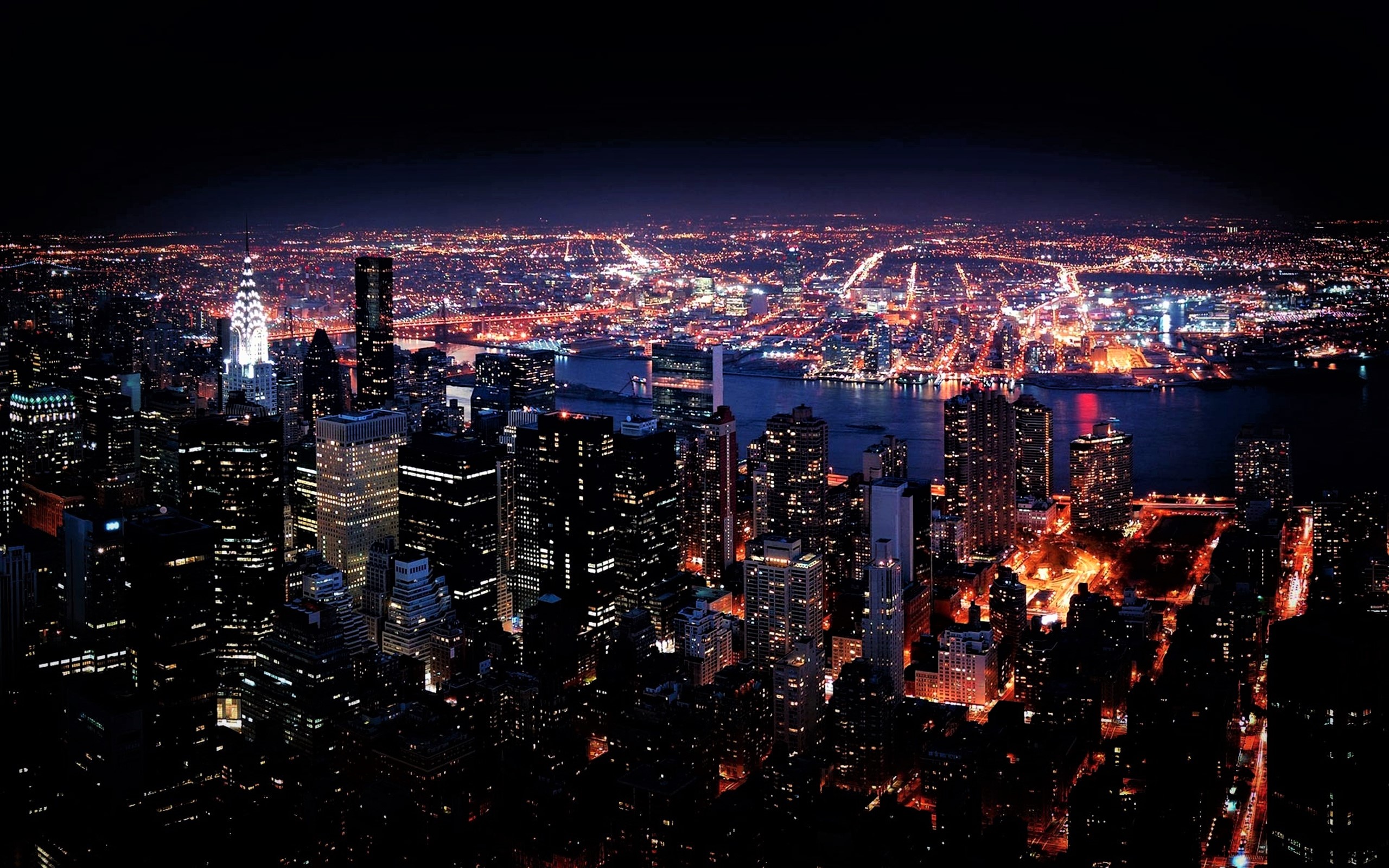 Laden Sie das Städte, Wolkenkratzer, Gebäude, Licht, Stadtbild, New York, Nacht, Vereinigte Staaten Von Amerika, Menschengemacht, Großstadt-Bild kostenlos auf Ihren PC-Desktop herunter