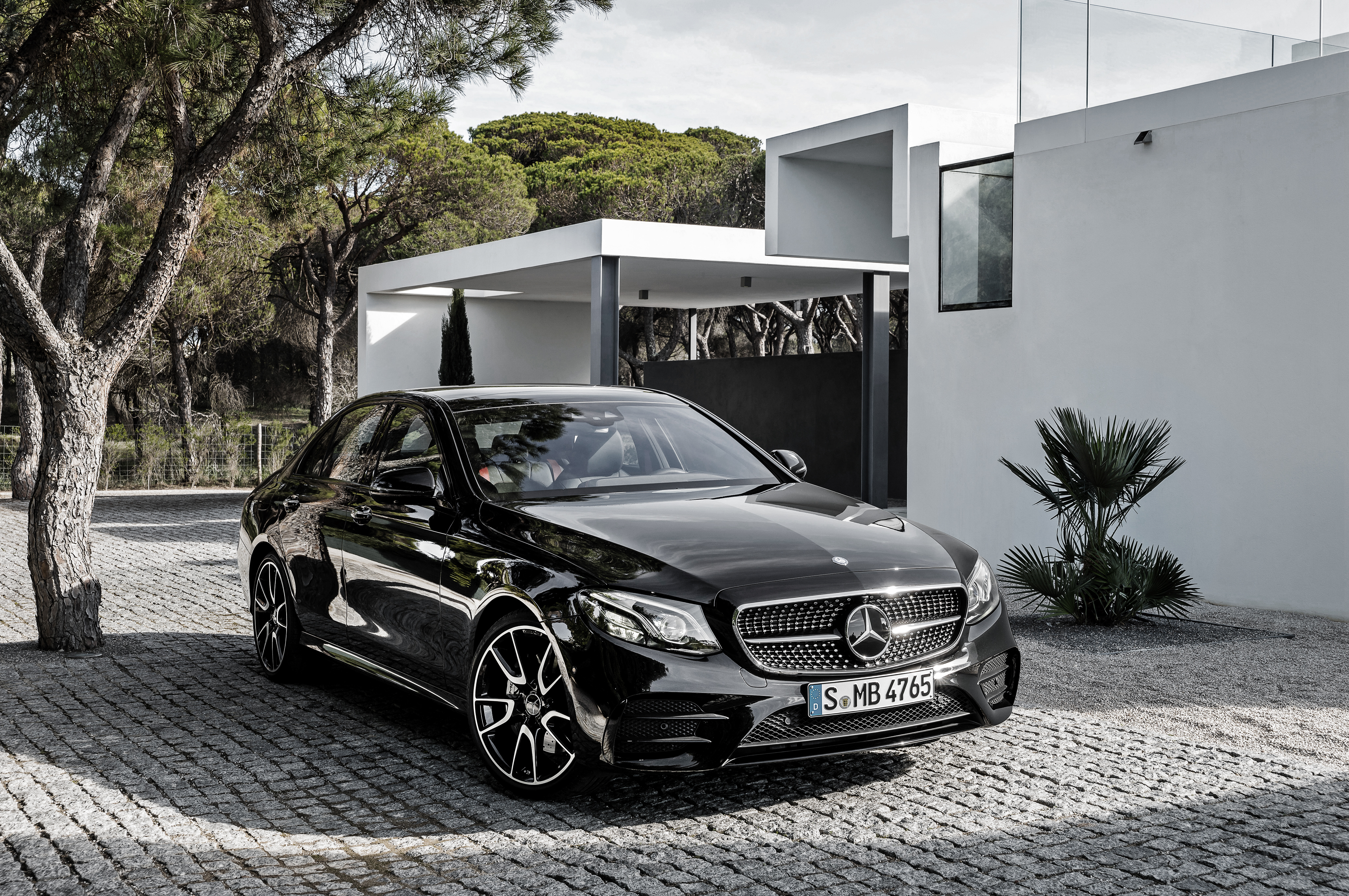 Télécharger des fonds d'écran Mercedes Benz Classe E HD