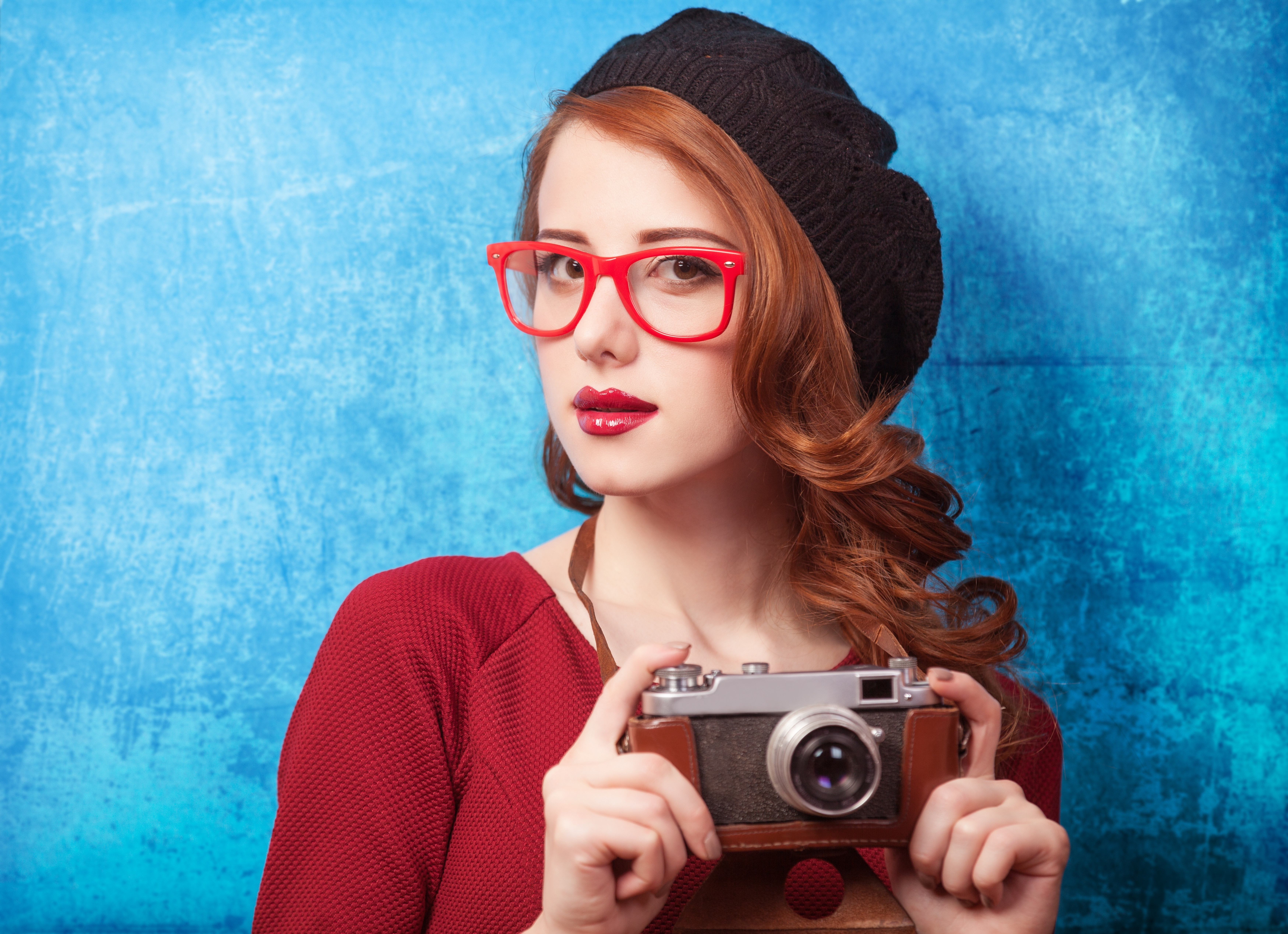Download mobile wallpaper Redhead, Camera, Glasses, Model, Women, Lipstick for free.