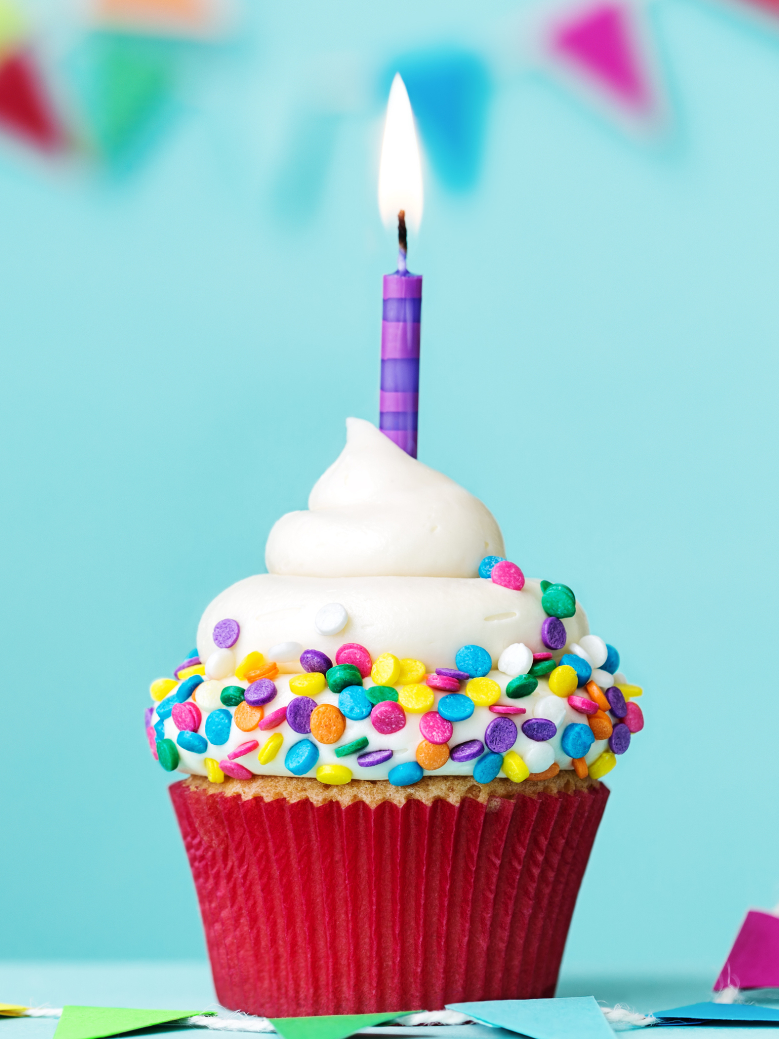 Handy-Wallpaper Kerze, Cupcake, Geburtstag, Nahrungsmittel kostenlos herunterladen.