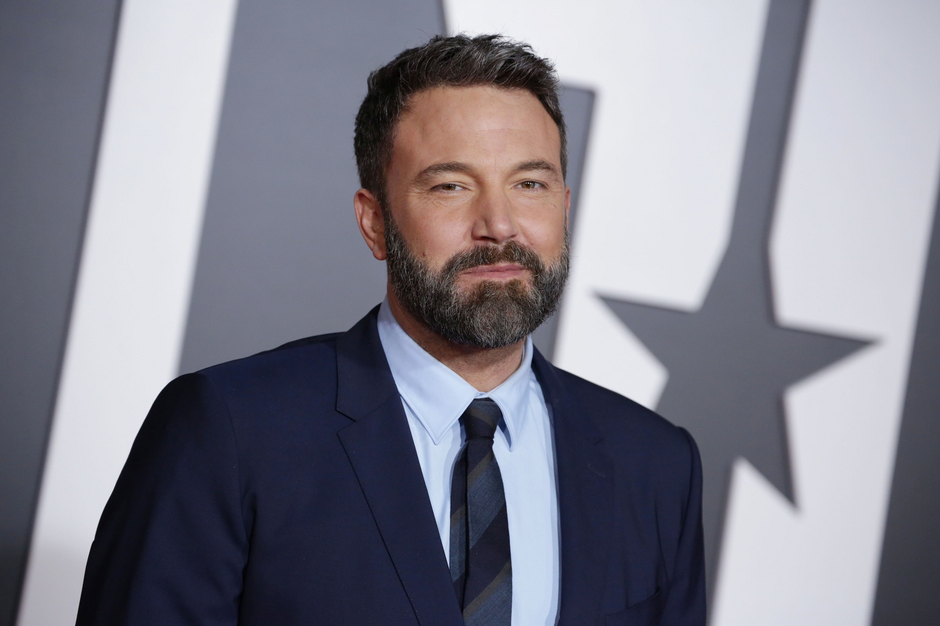 Laden Sie das Berühmtheiten, Ben Affleck-Bild kostenlos auf Ihren PC-Desktop herunter