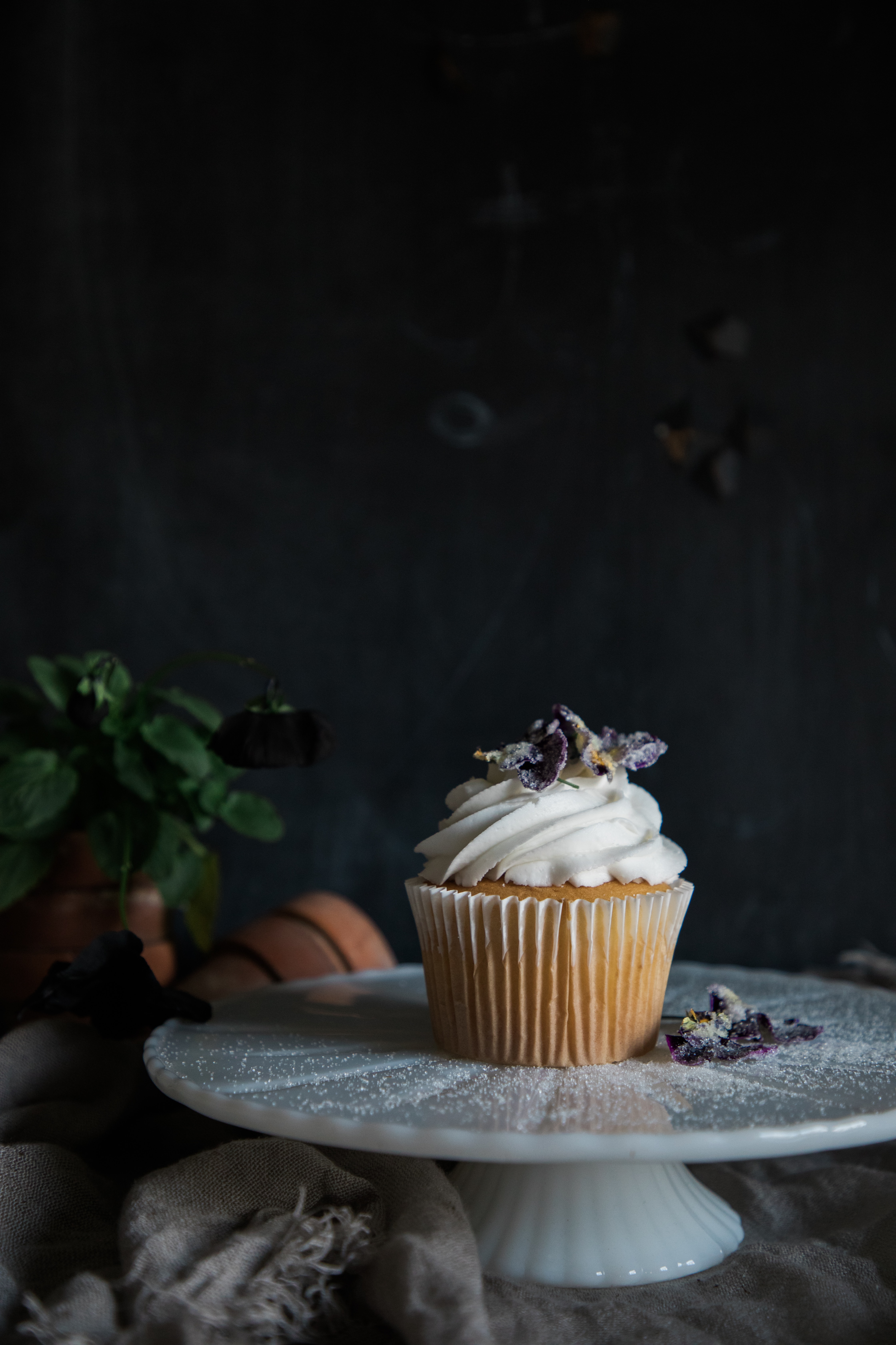 cake, cupcake, food, desert, cream HD wallpaper