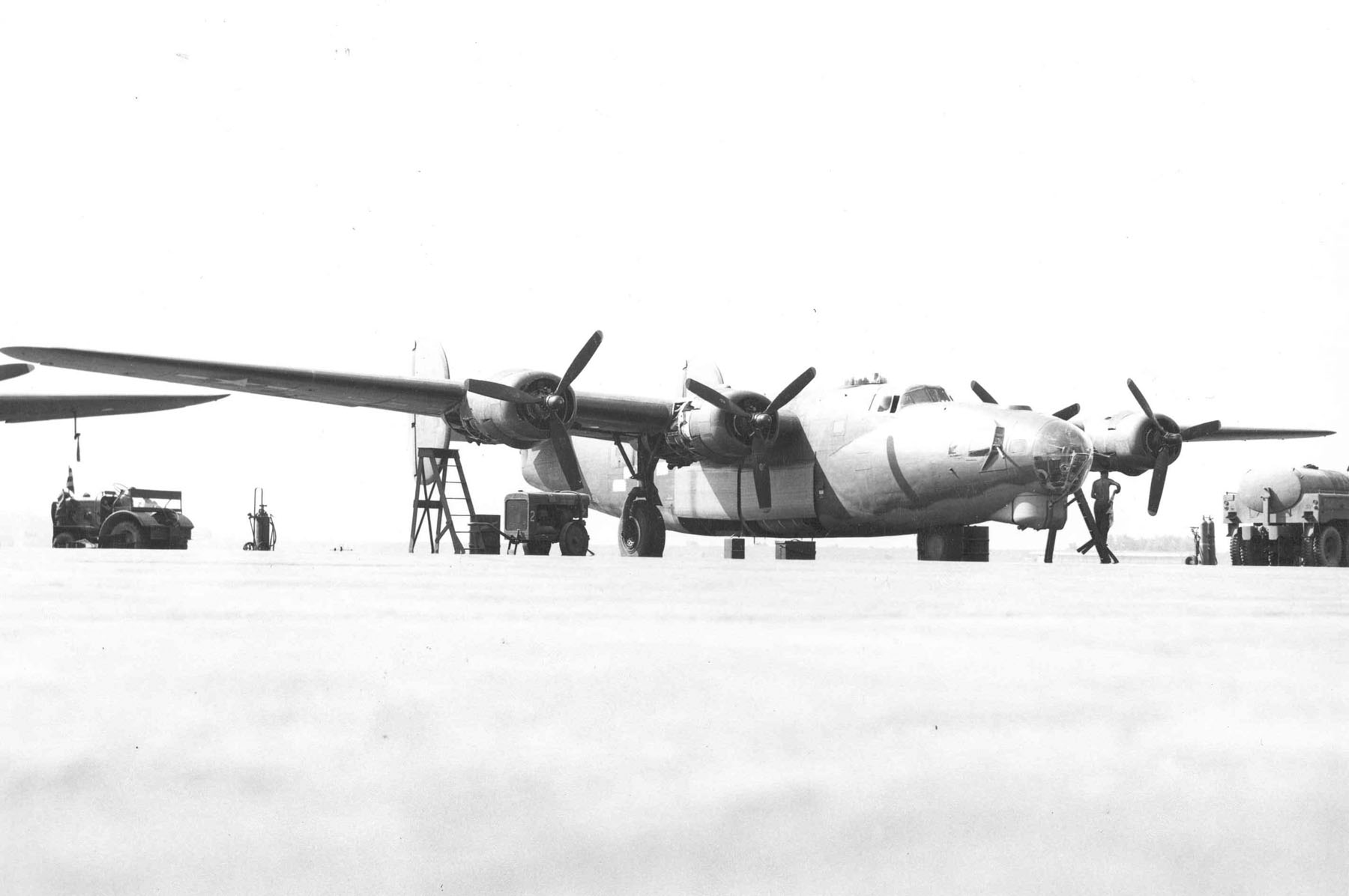 military, consolidated b 24 liberator, bombers