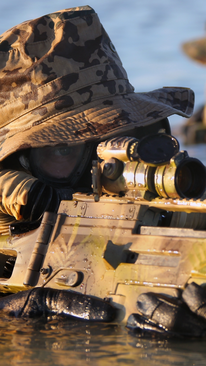 Baixar papel de parede para celular de Arma, Militar, Soldado gratuito.