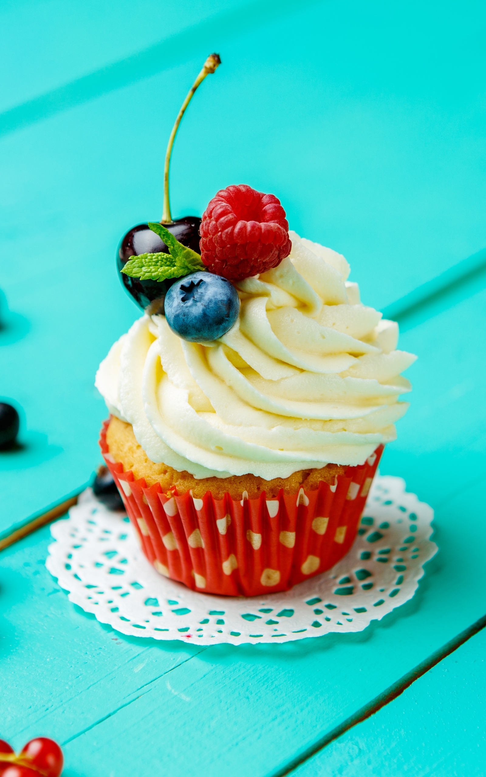 Download mobile wallpaper Food, Cherry, Blueberry, Raspberry, Berry, Fruit, Cupcake for free.