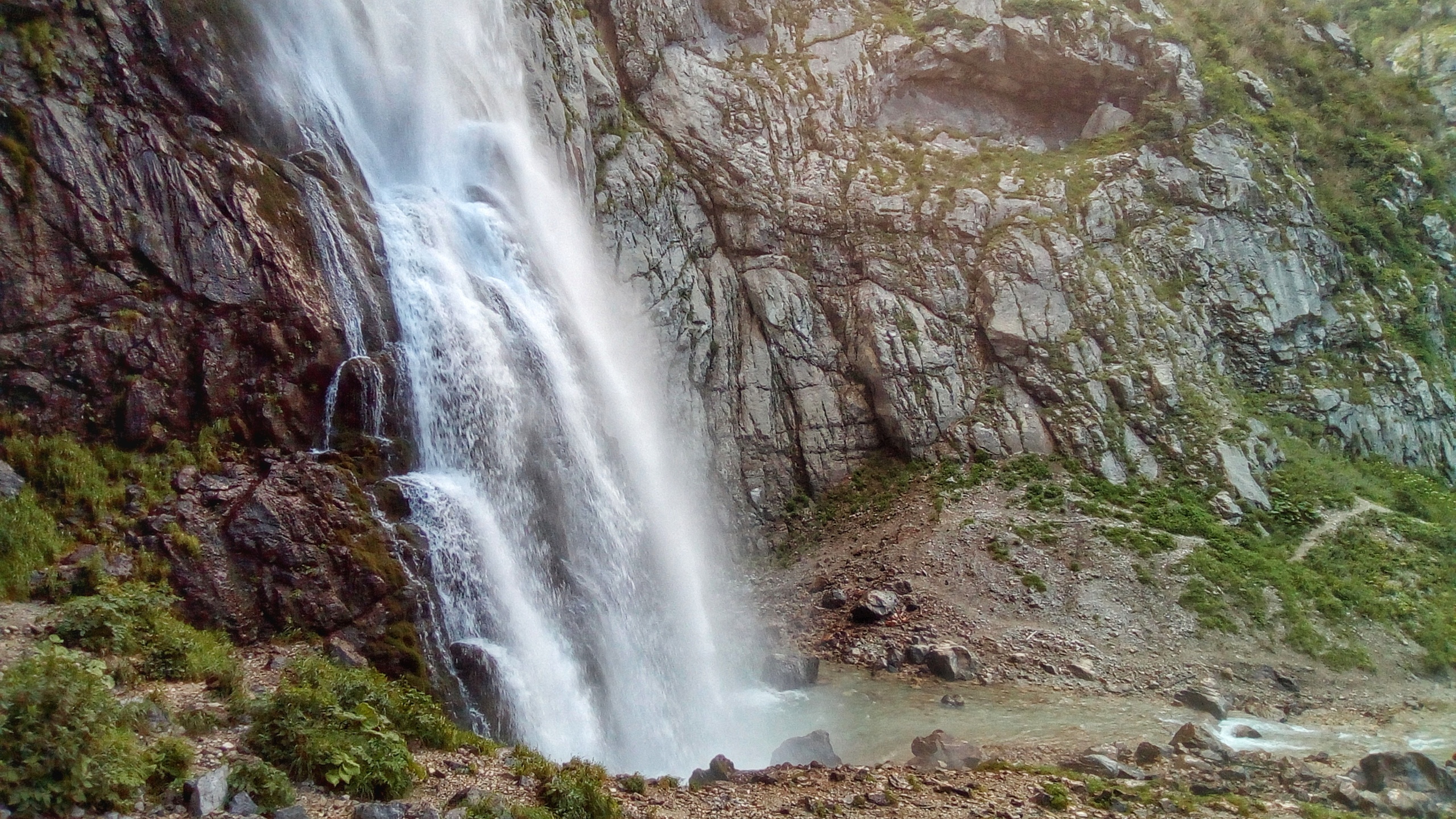 Descarga gratis la imagen Naturaleza, Cascadas, Cascada, Tierra/naturaleza en el escritorio de tu PC