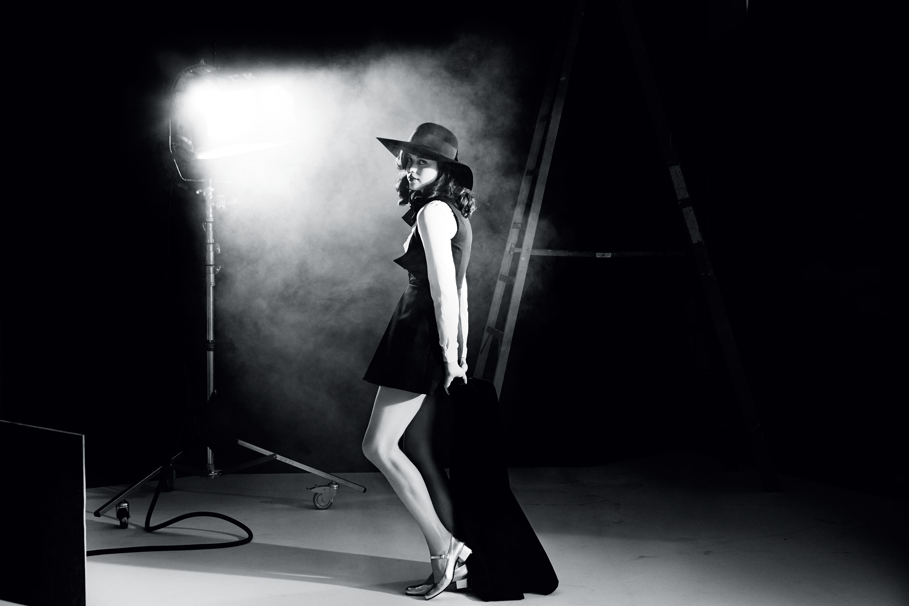 celebrity, margaret qualley, actress, black & white, dress, hat, smoke