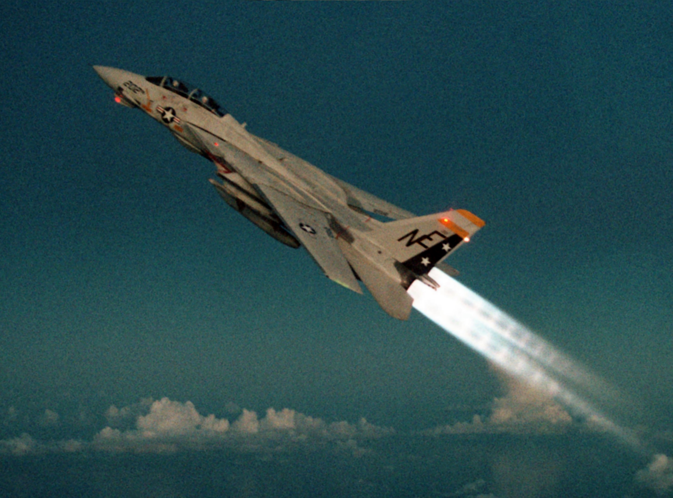 Скачать картинку Грумман F 14 Томкэт, Военные, Реактивные Истребители в телефон бесплатно.
