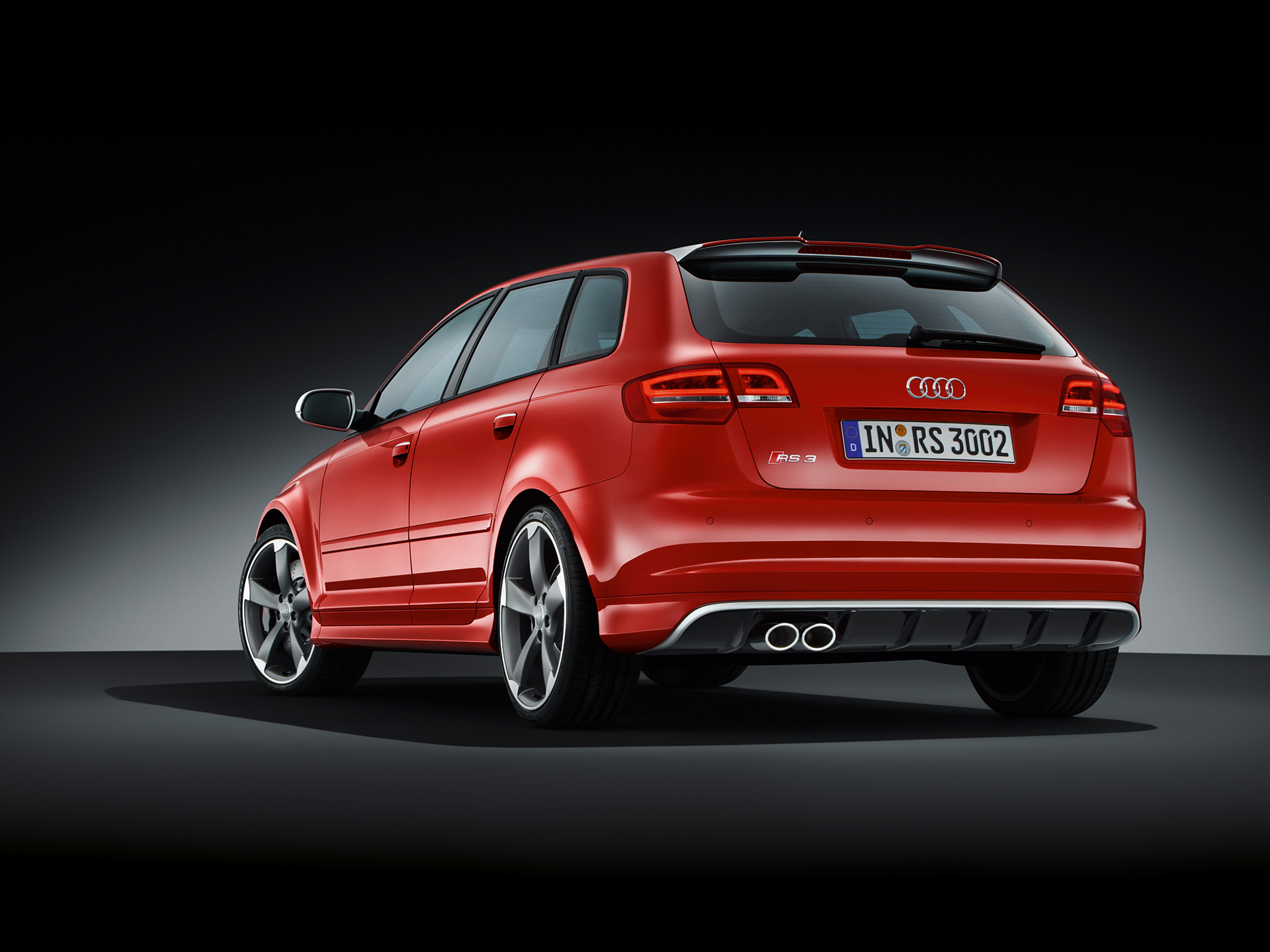 Завантажити шпалери Audi Rs3 Sportback на телефон безкоштовно