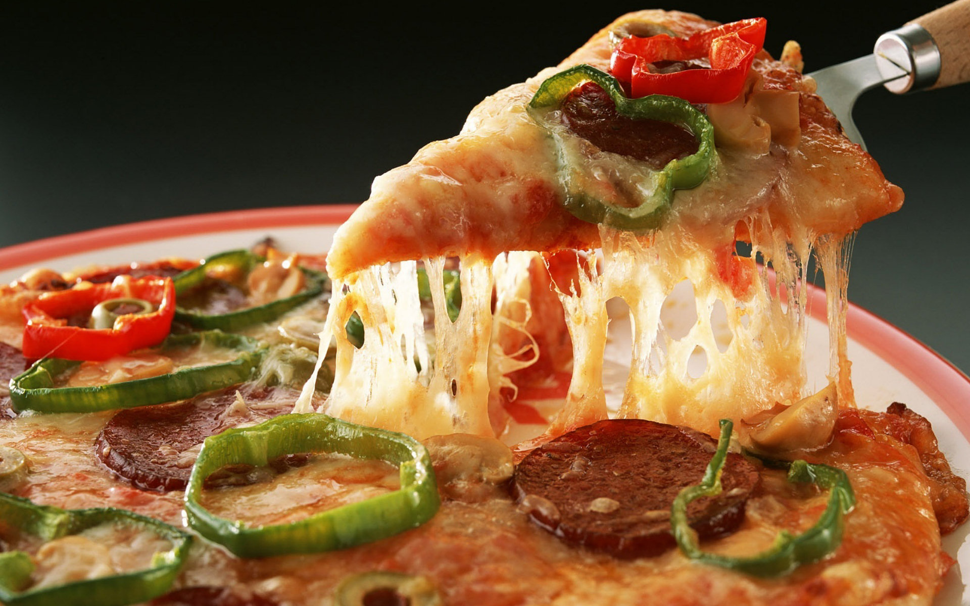 Free download wallpaper Food, Pizza on your PC desktop