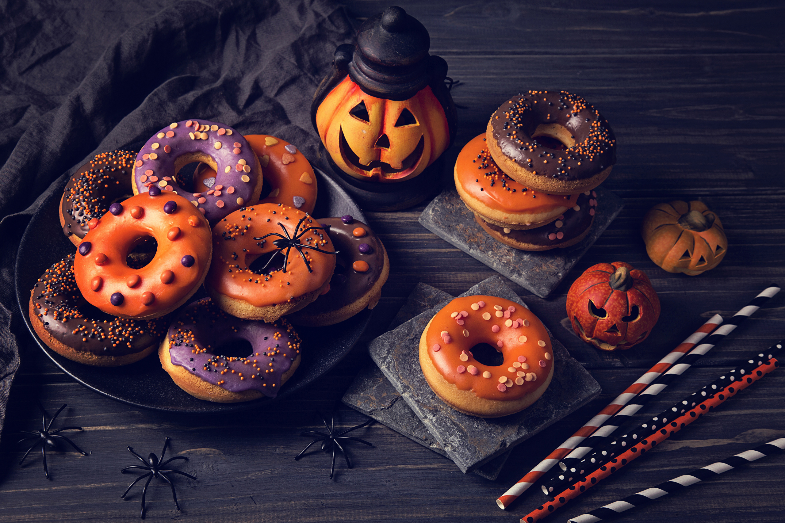 Téléchargez des papiers peints mobile Halloween, Vacances, Donut gratuitement.