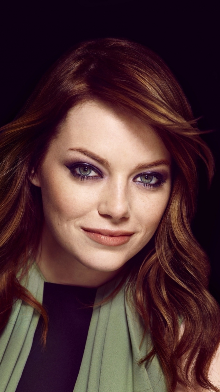 Handy-Wallpaper Emma Stone, Rothaarige, Gesicht, Grüne Augen, Amerikanisch, Berühmtheiten, Darstellerin kostenlos herunterladen.