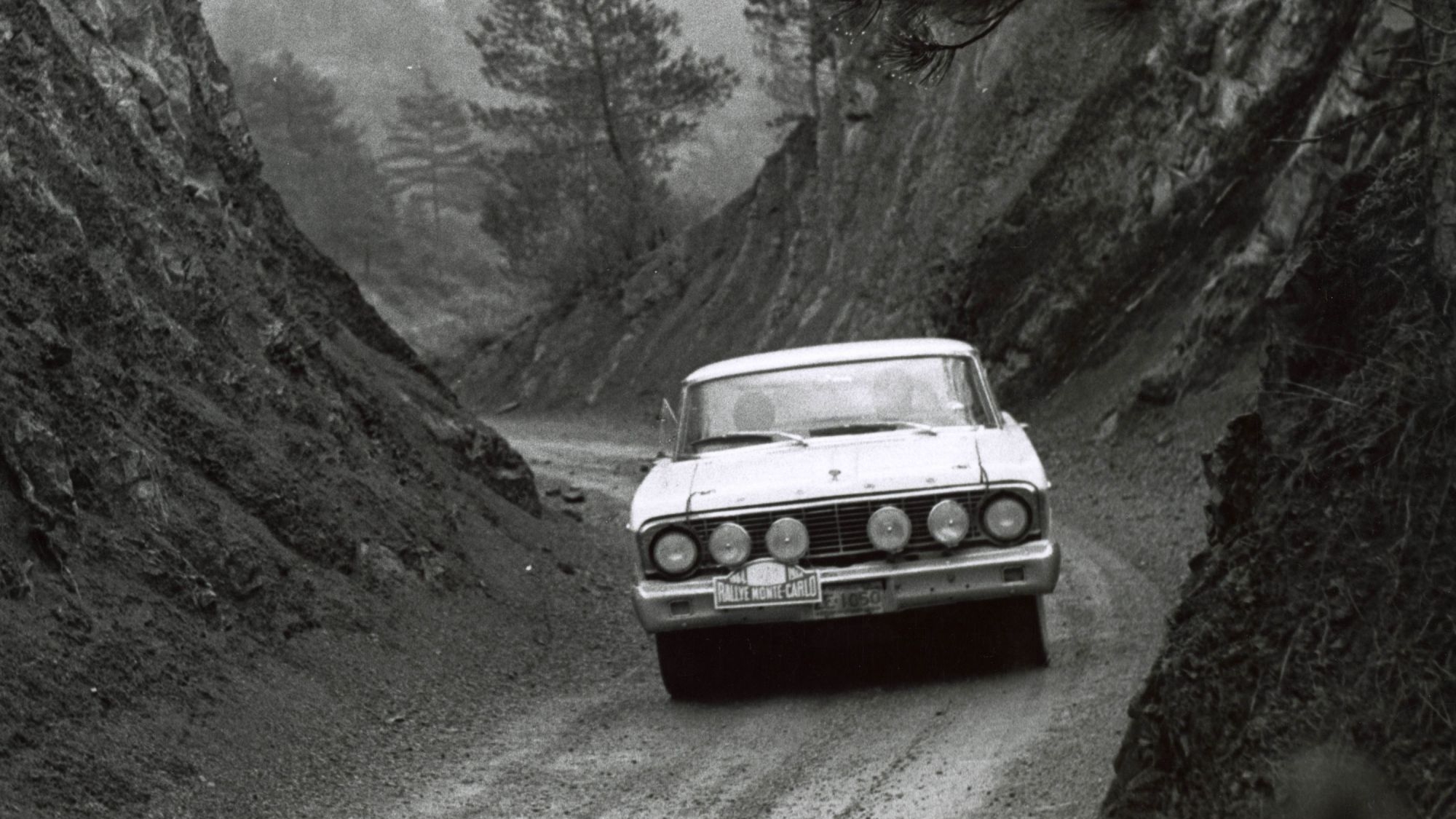 Télécharger des fonds d'écran Rallye De Monte Carlo 1964 HD