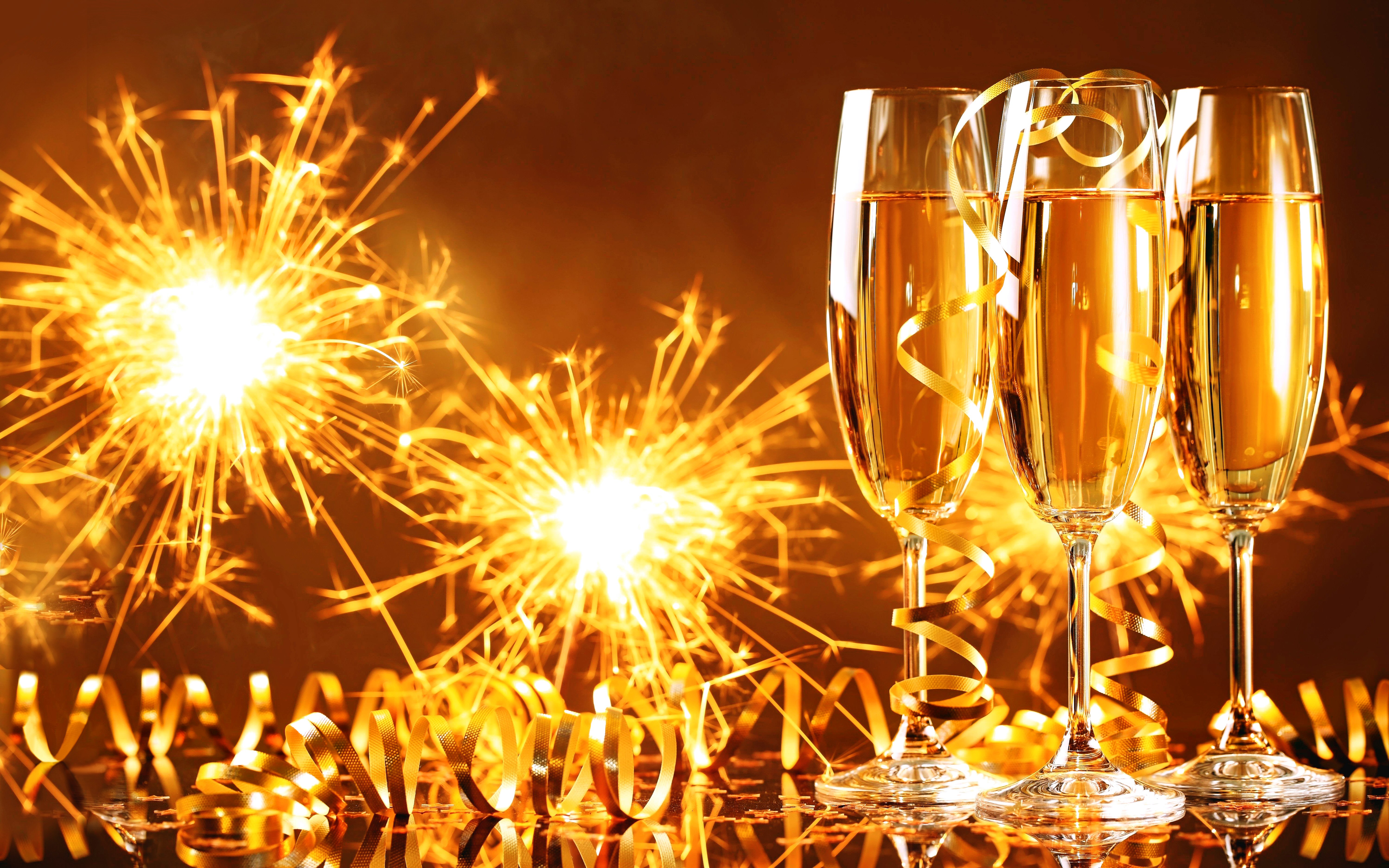 Free download wallpaper New Year, Holiday, Champagne, Sparkles on your PC desktop