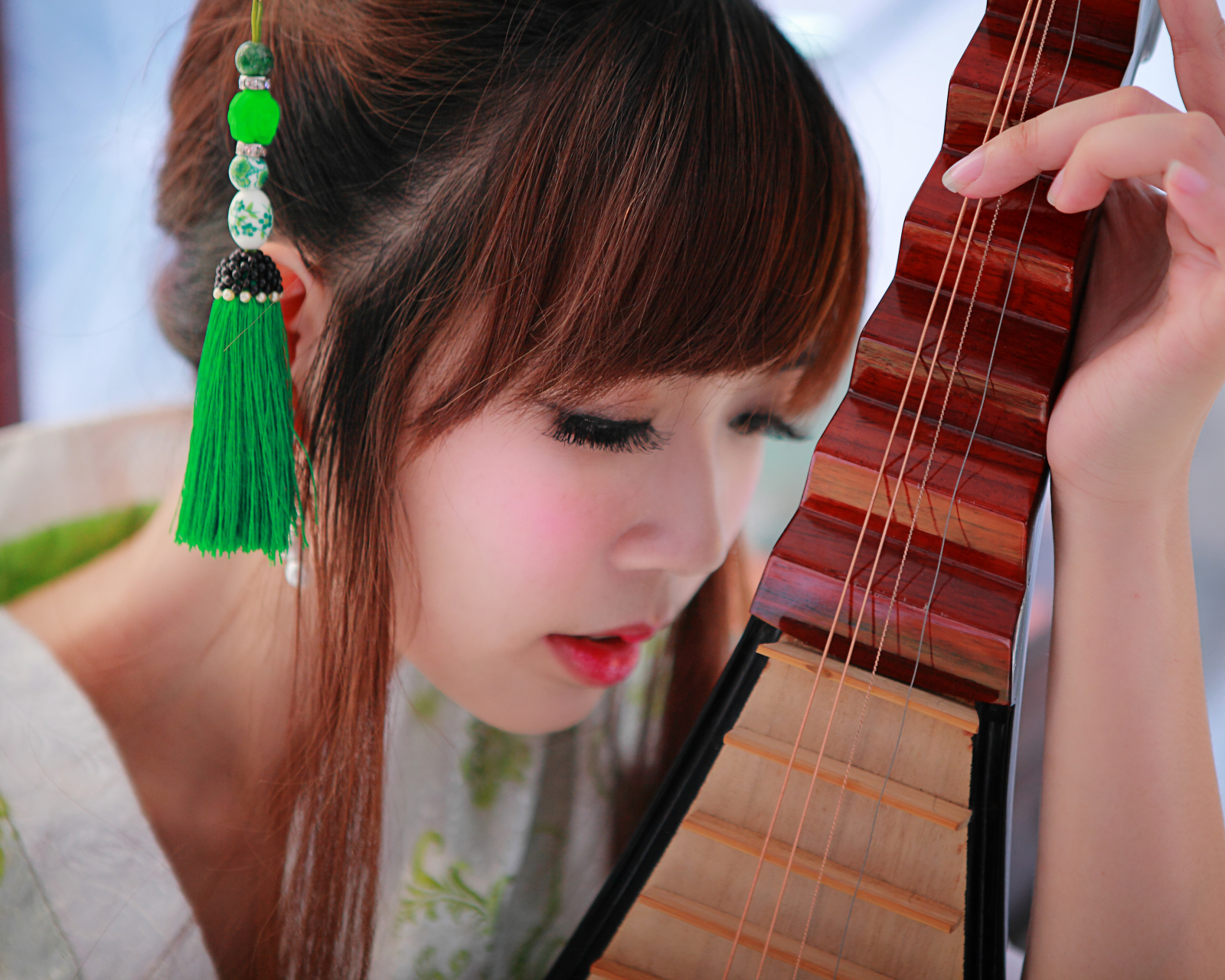 Descarga gratis la imagen Músico, Cara, Mujeres, Asiático, Musico, Asiática, Instrumento, Taiwanés, Sá Lin en el escritorio de tu PC