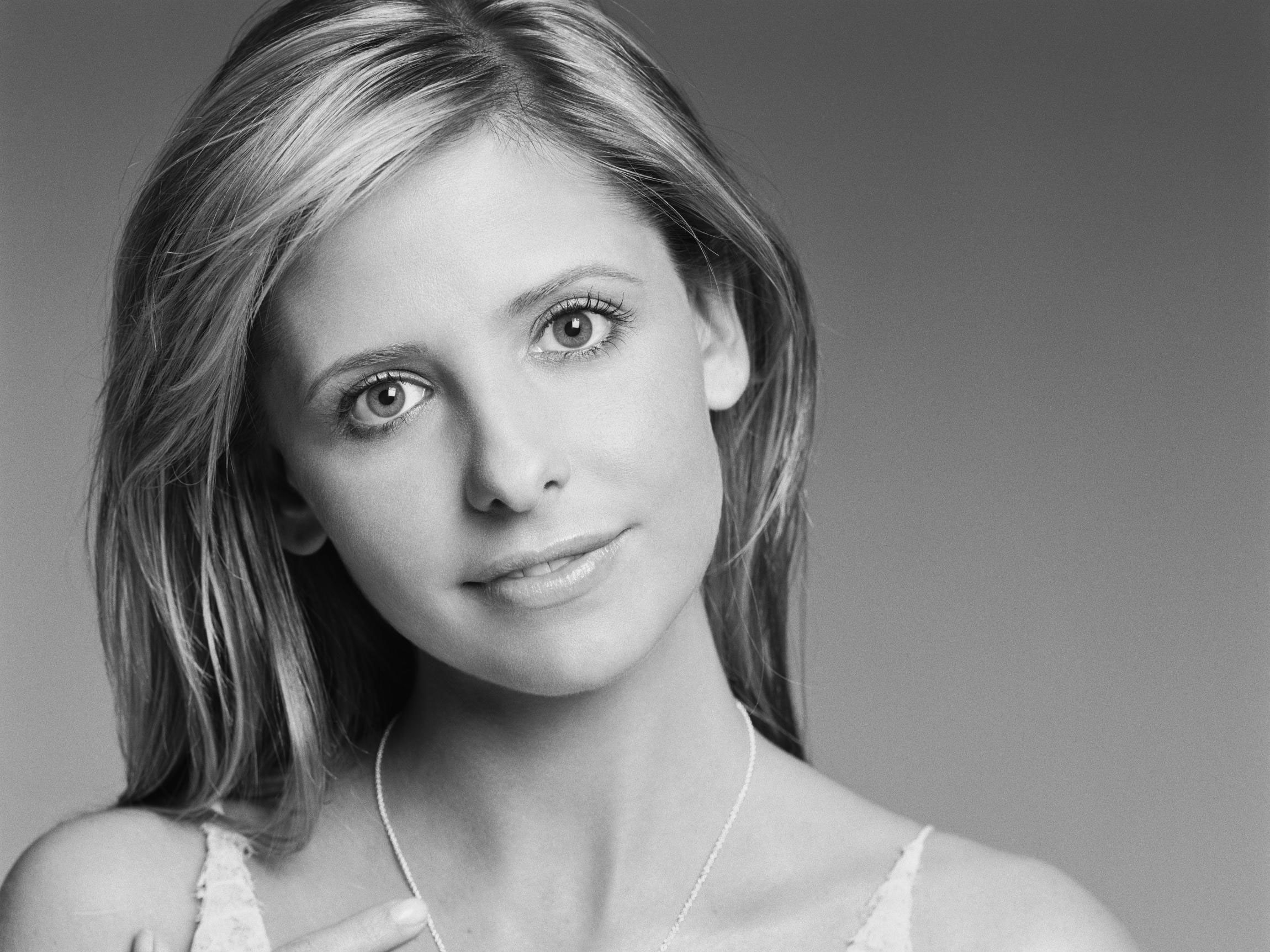 Free download wallpaper Celebrity, Sarah Michelle Gellar on your PC desktop