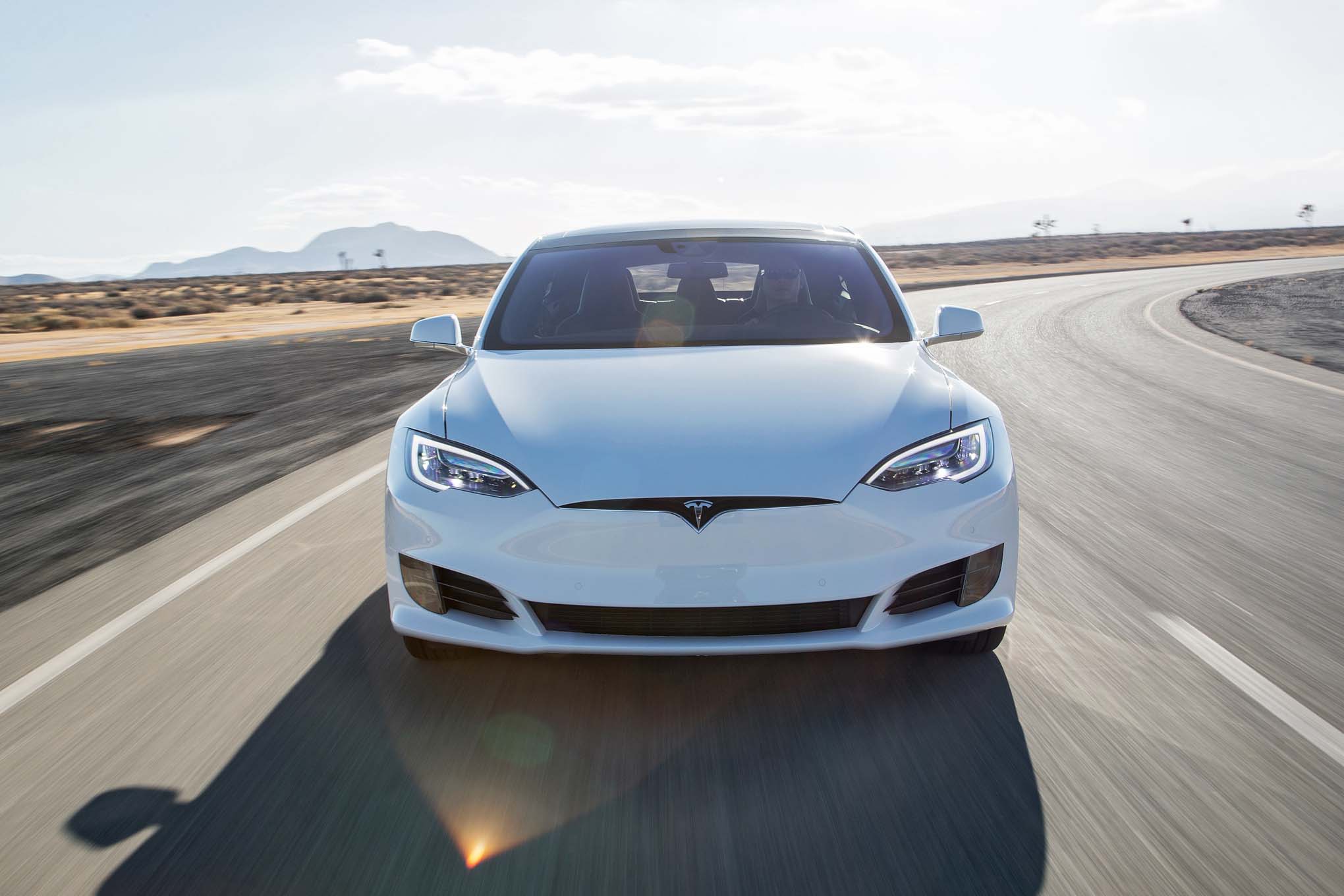Baixar papel de parede para celular de Carro, Tesla Model S, Motores Tesla, Veículos, Carro Branco gratuito.