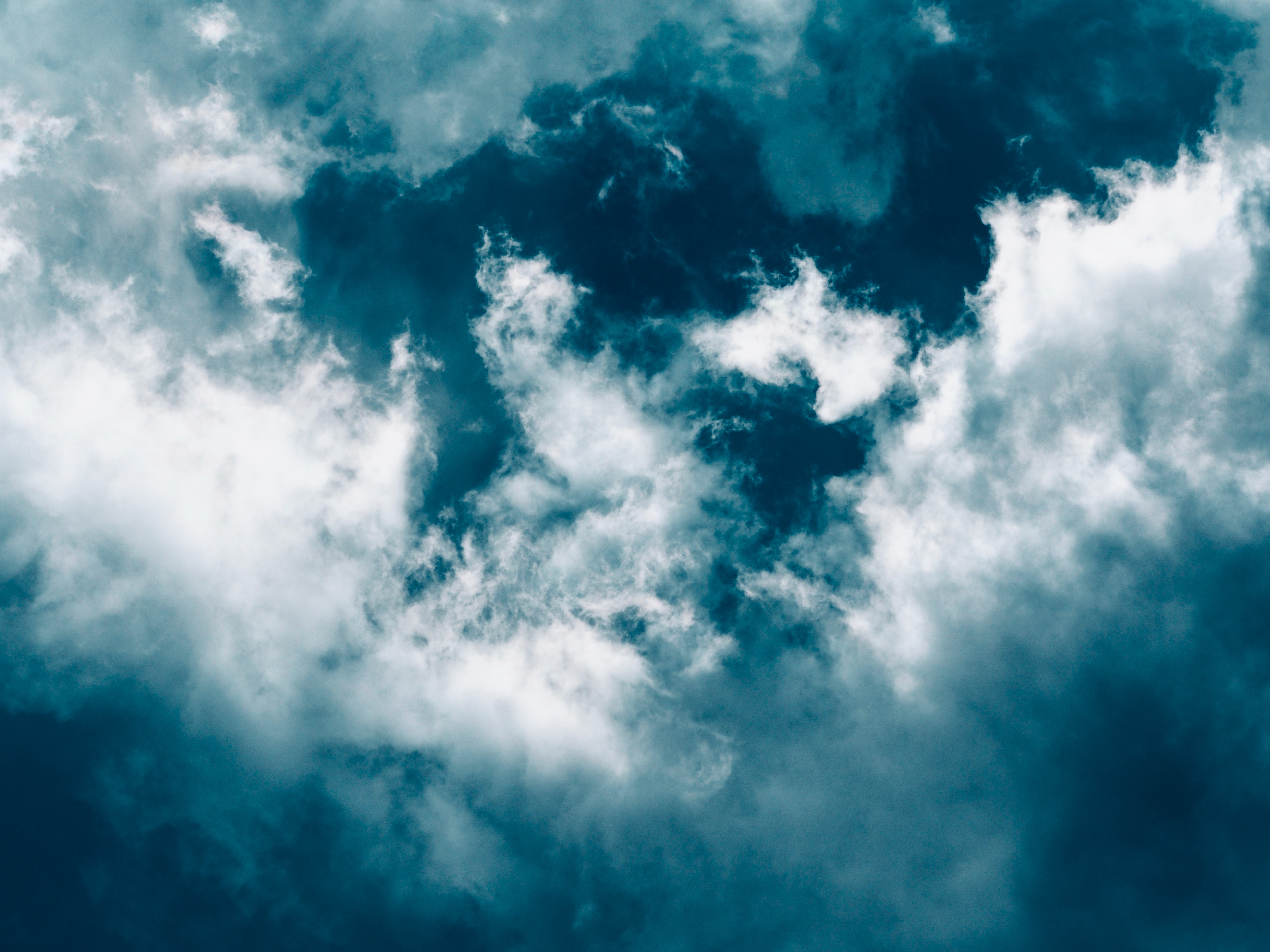 100562 скачать картинку голубой, белый, природа, небо, облака, пористый - обои и заставки бесплатно