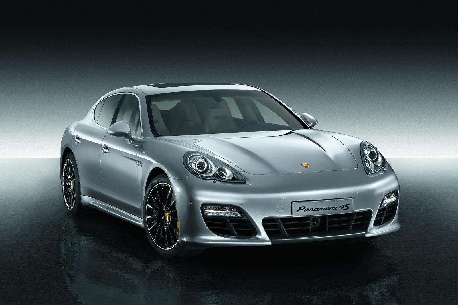 Free download wallpaper Vehicles, Panamera Turbo on your PC desktop