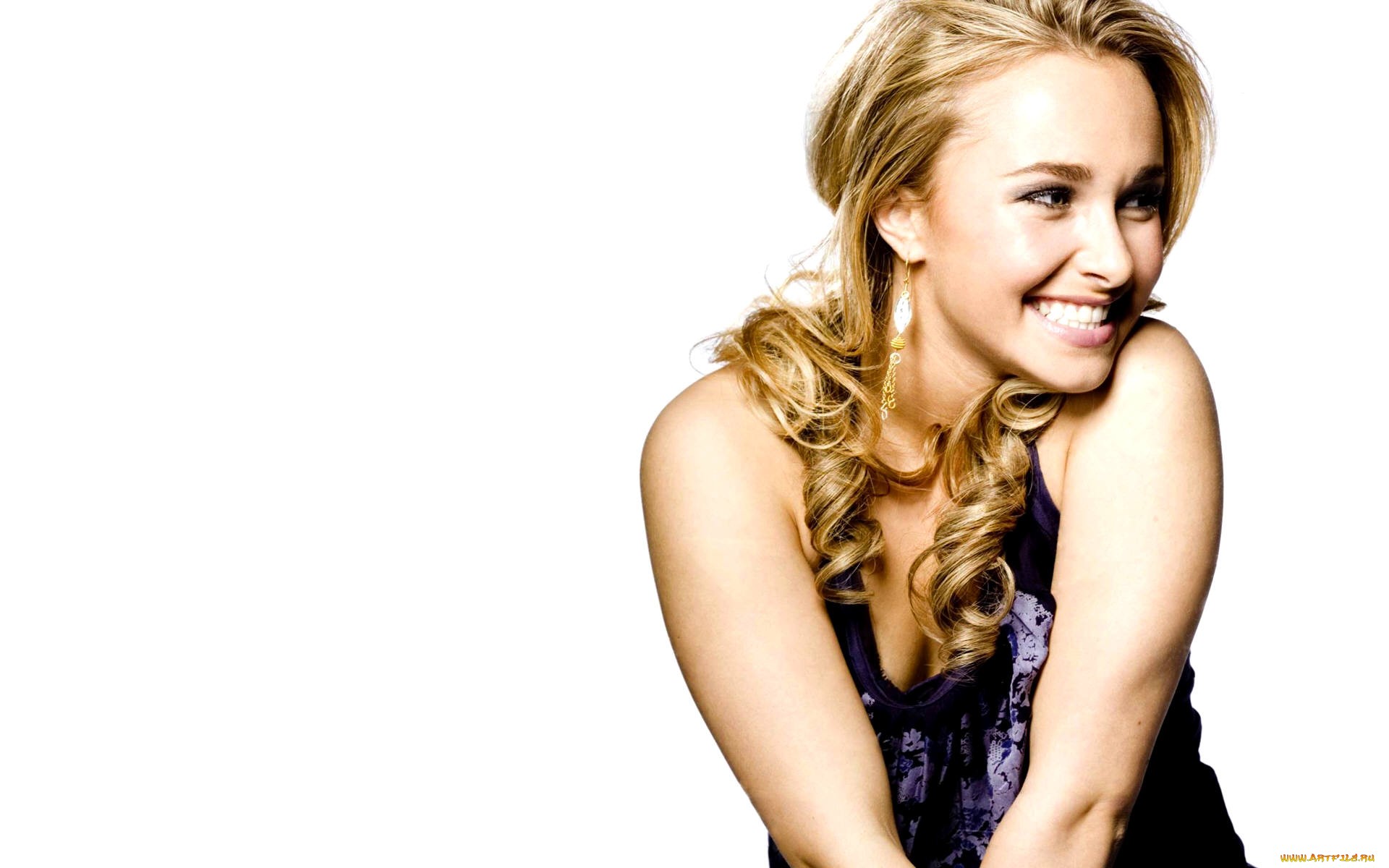 Download mobile wallpaper Hayden Panettiere, Celebrity for free.