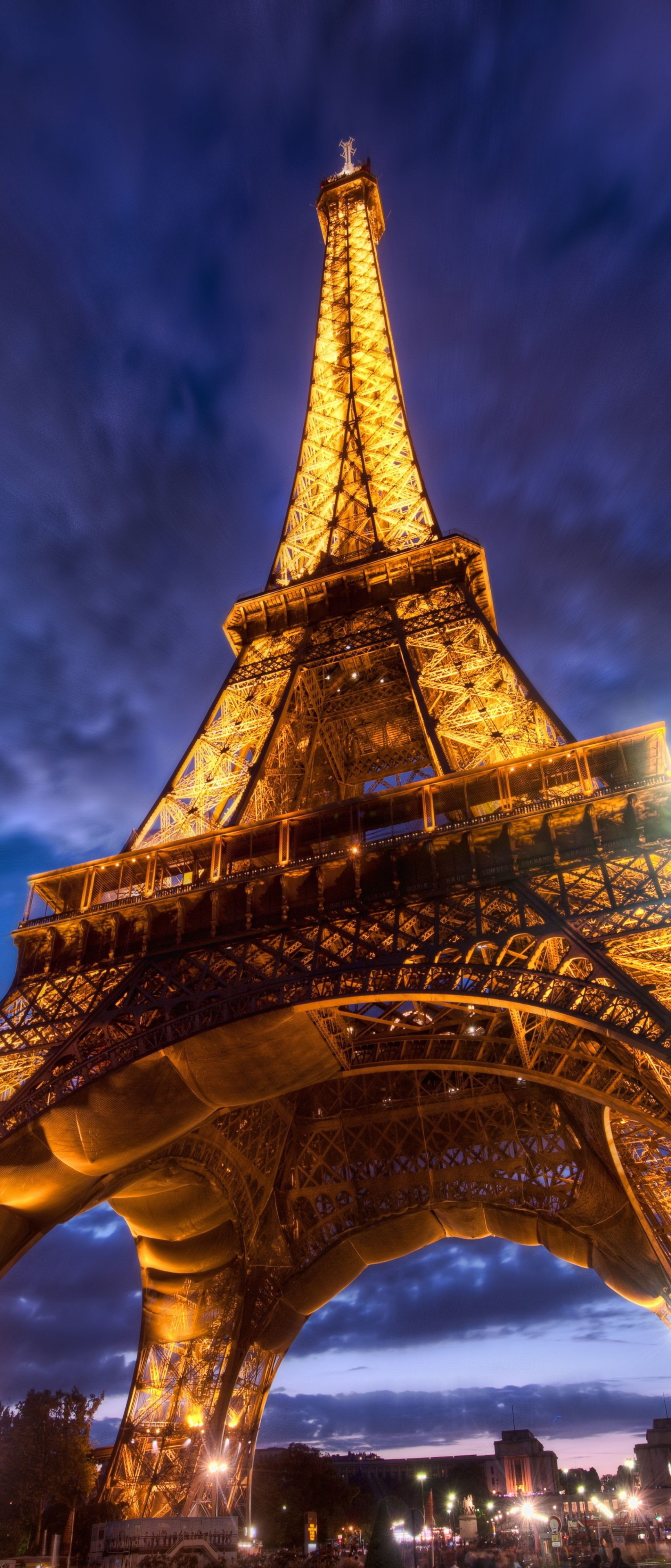 Laden Sie das Paris, Eiffelturm, Frankreich, Monument, Nacht, Monumente, Menschengemacht-Bild kostenlos auf Ihren PC-Desktop herunter