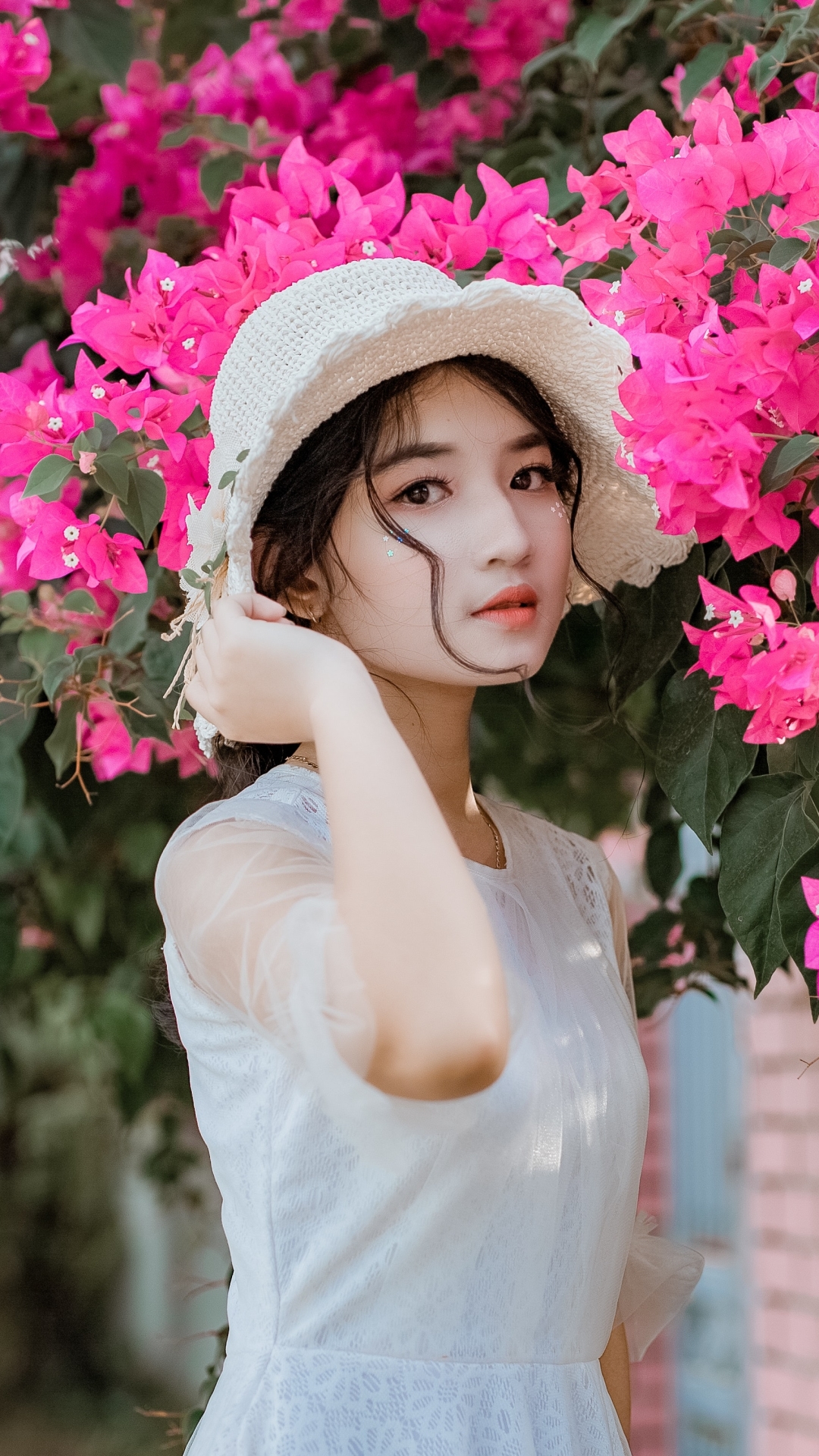 Download mobile wallpaper Hat, Model, Women, Asian, Pink Flower, White Dress for free.